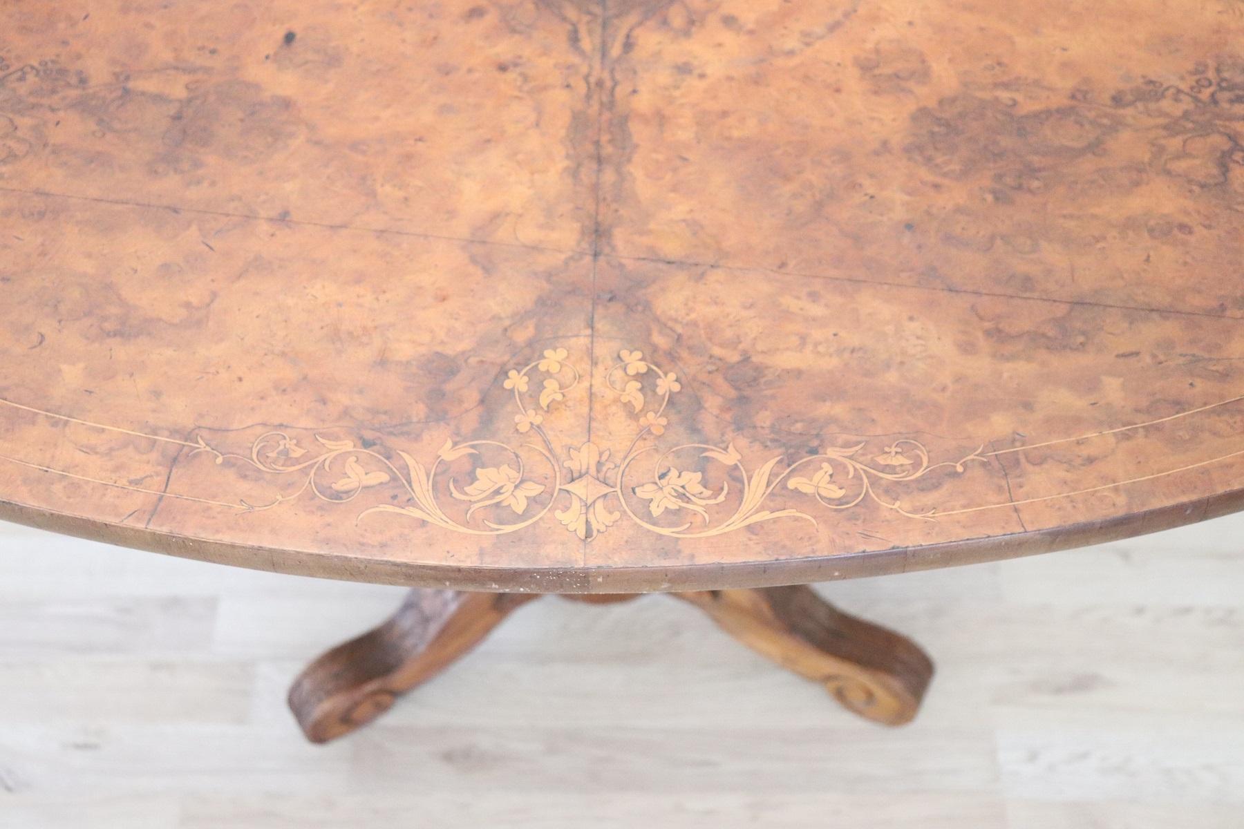Louis Philippe 19th Century Italian Briar Root Walnut Inlay Center Table or Pedestal Table