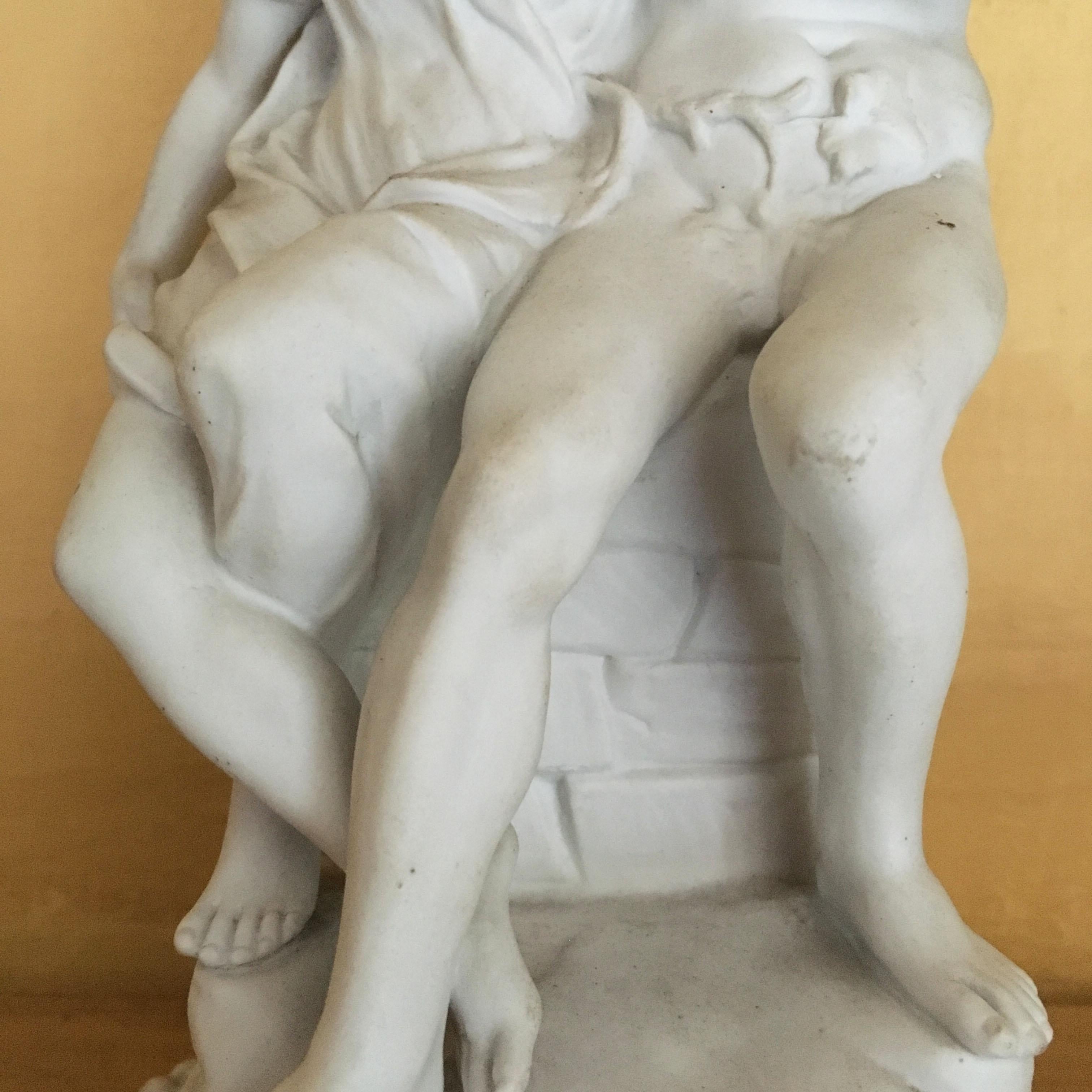 19th Century Italian Capodimonte Biscuit Porcelain Sculpture Depicting a Couple For Sale 11