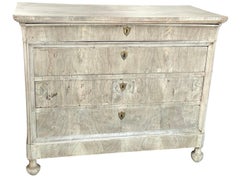 19th Century Italian Carlo X / Louis Philippe Bleached Walnut Chest Of Drawers