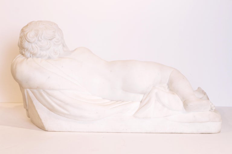 19th Century Italian Carrara Marble Cherub on a Pillow In Good Condition For Sale In Dallas, TX