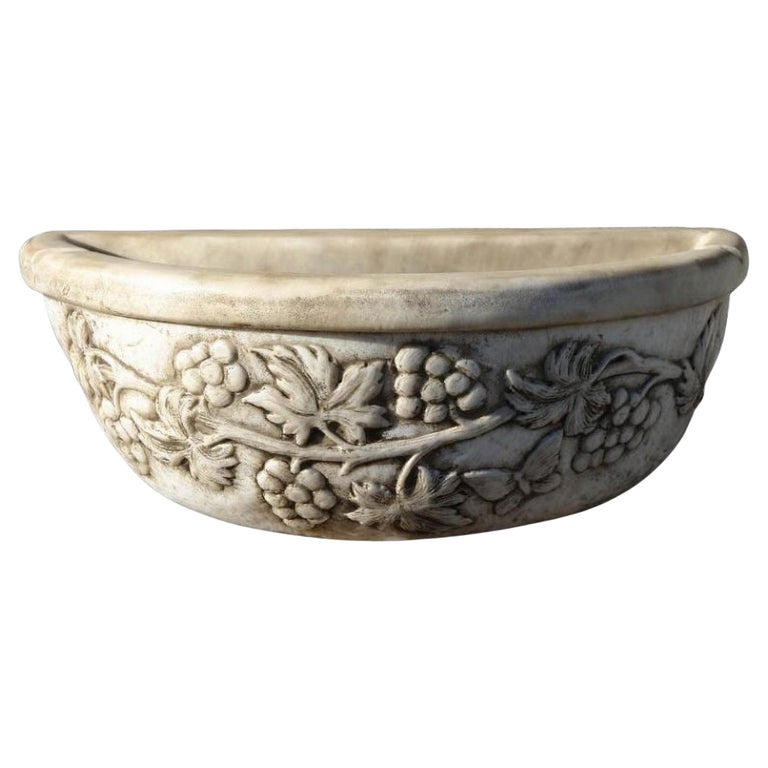 19th Century Italian Carrara Marble Hand Washbasin For Sale at 1stDibs