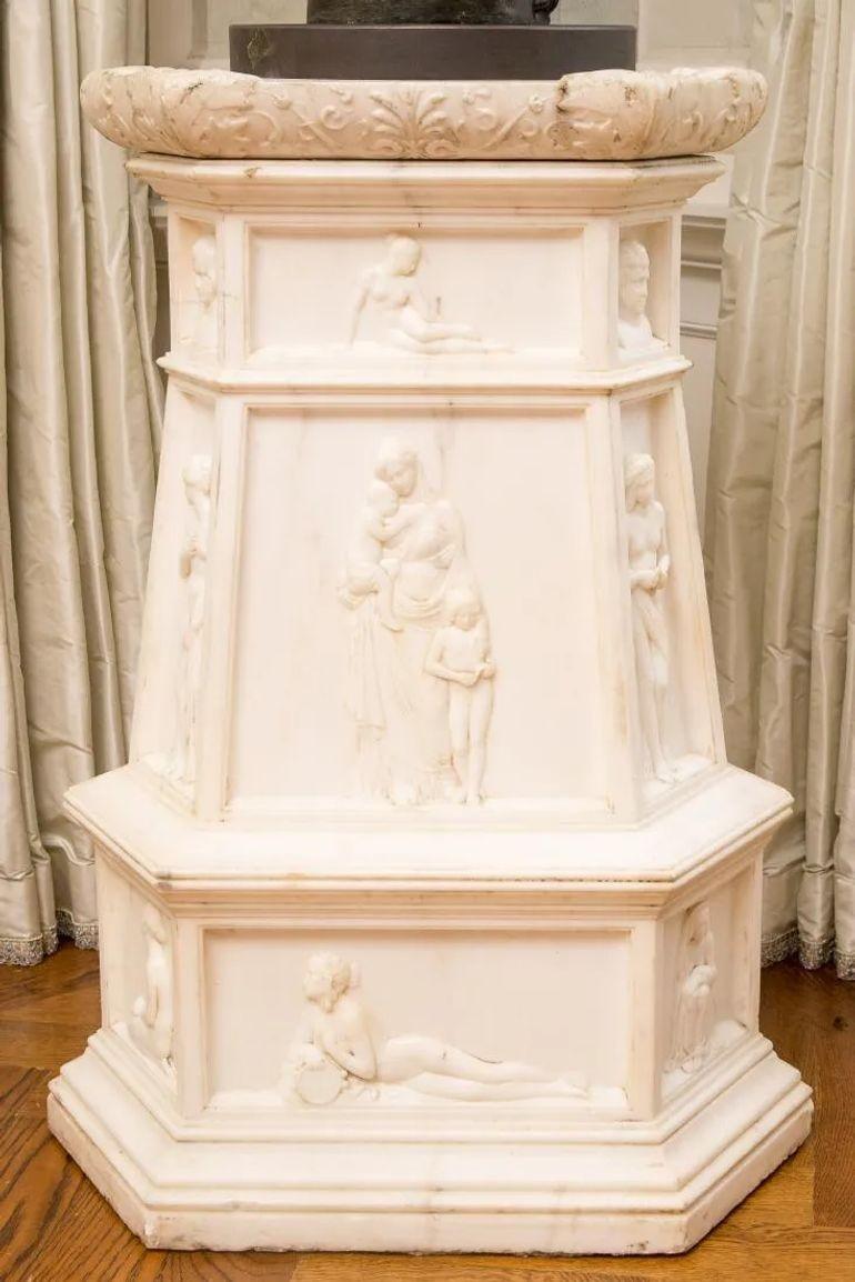 19th Century Italian Carrara Marble Pedestal, Neoclassical Carvings, Figural In Good Condition For Sale In Stamford, CT