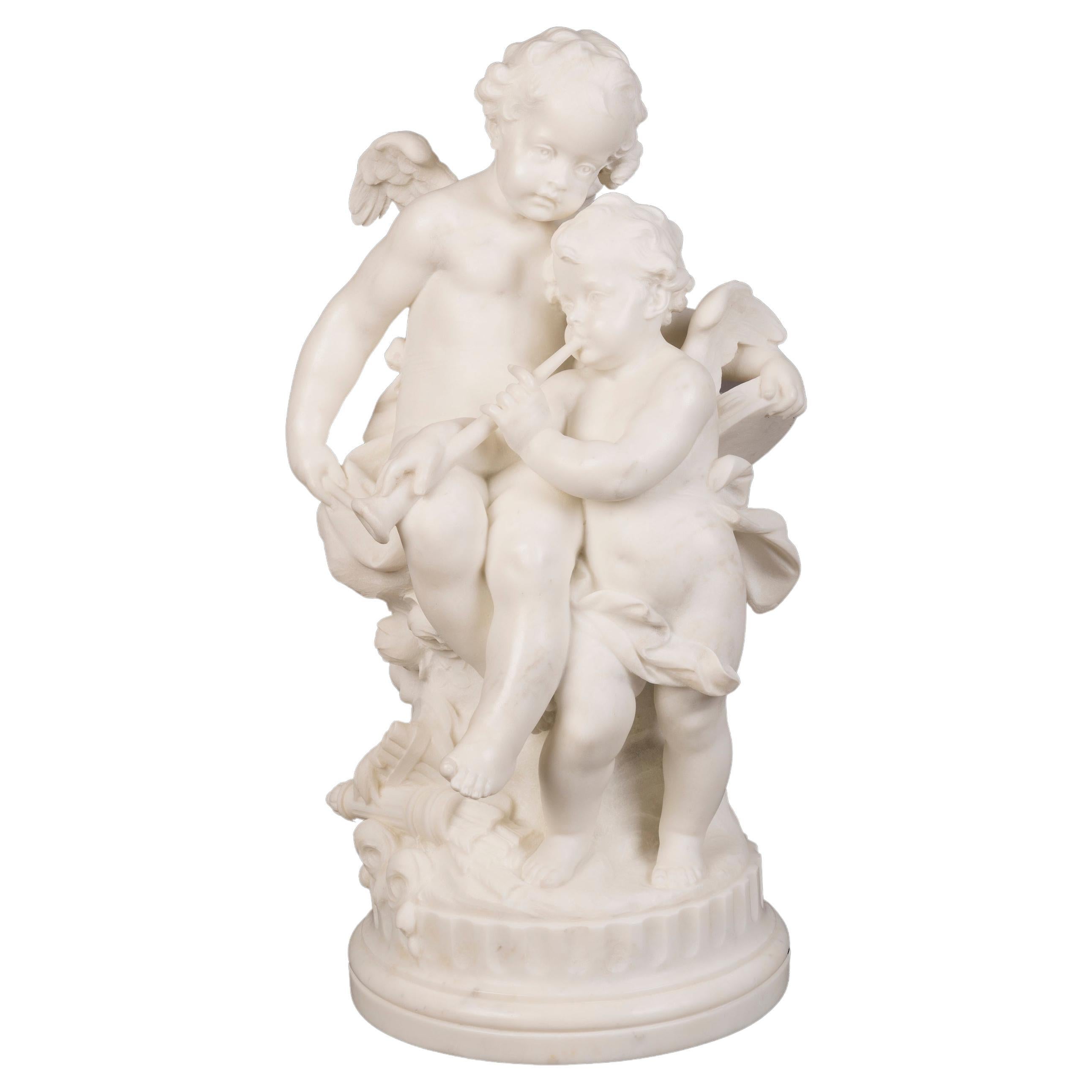 Sculpture italienne en marbre de Carrare du 19ème siècle représentant deux Putti Cupidon et Erato