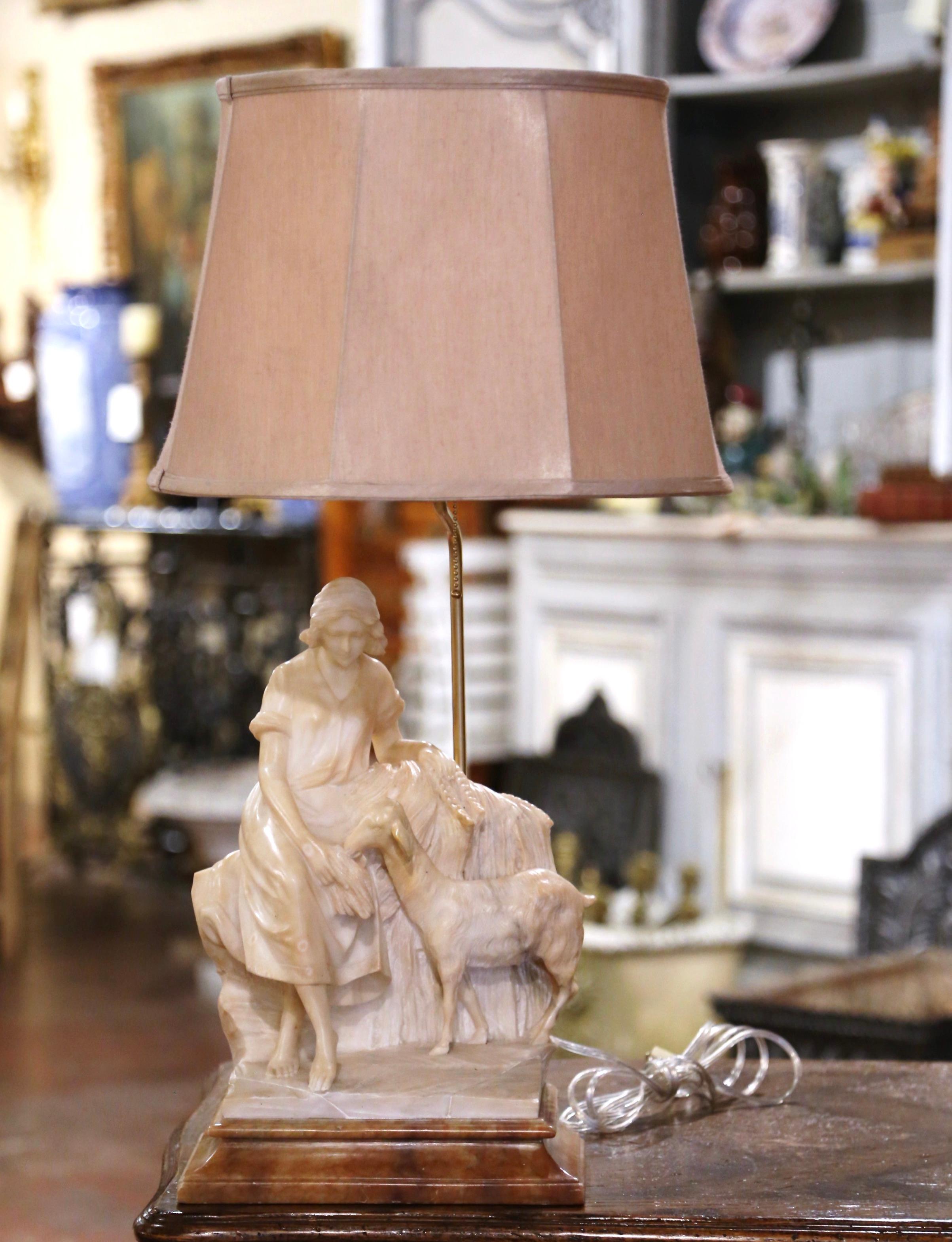 19th-Century Italian Carved Alabaster Lamp on Marble Base Signed R. Colivicchi In Excellent Condition In Dallas, TX