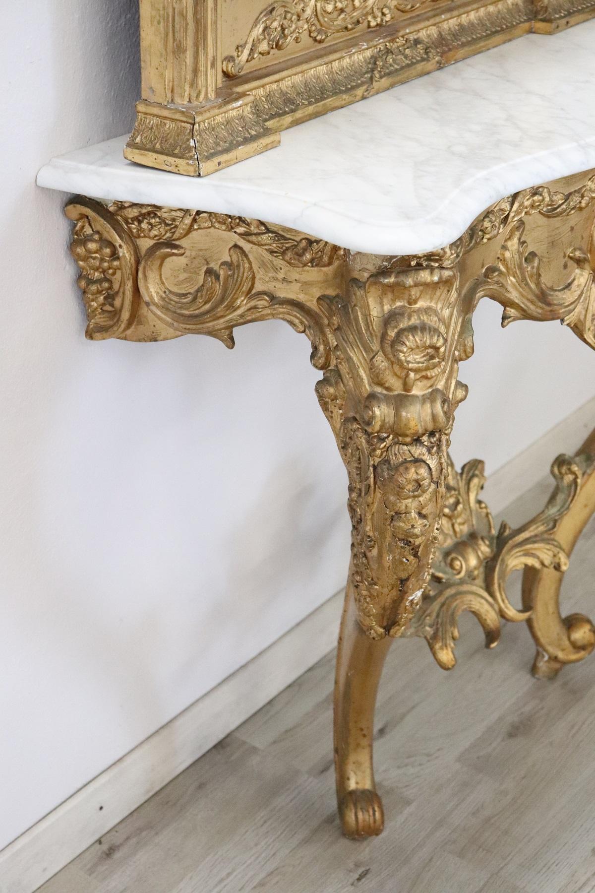 19th Century Italian Carved and Gilded Wood Luxury Console Table with Mirror 6