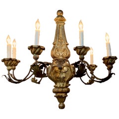 19th Century Italian Carved and Giltwood Chandelier