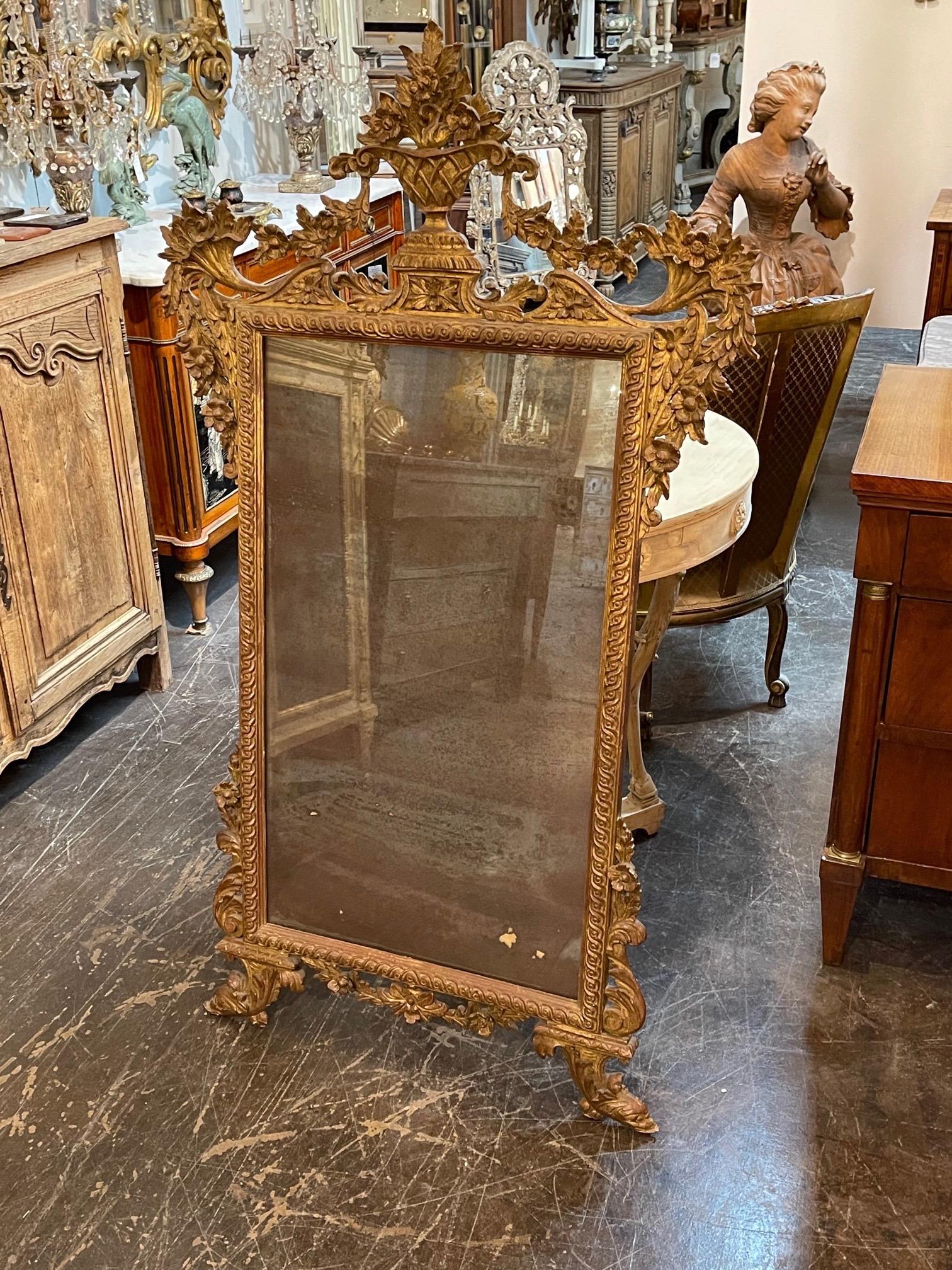 19th Century Italian Carved and Giltwood Mirror In Good Condition In Dallas, TX
