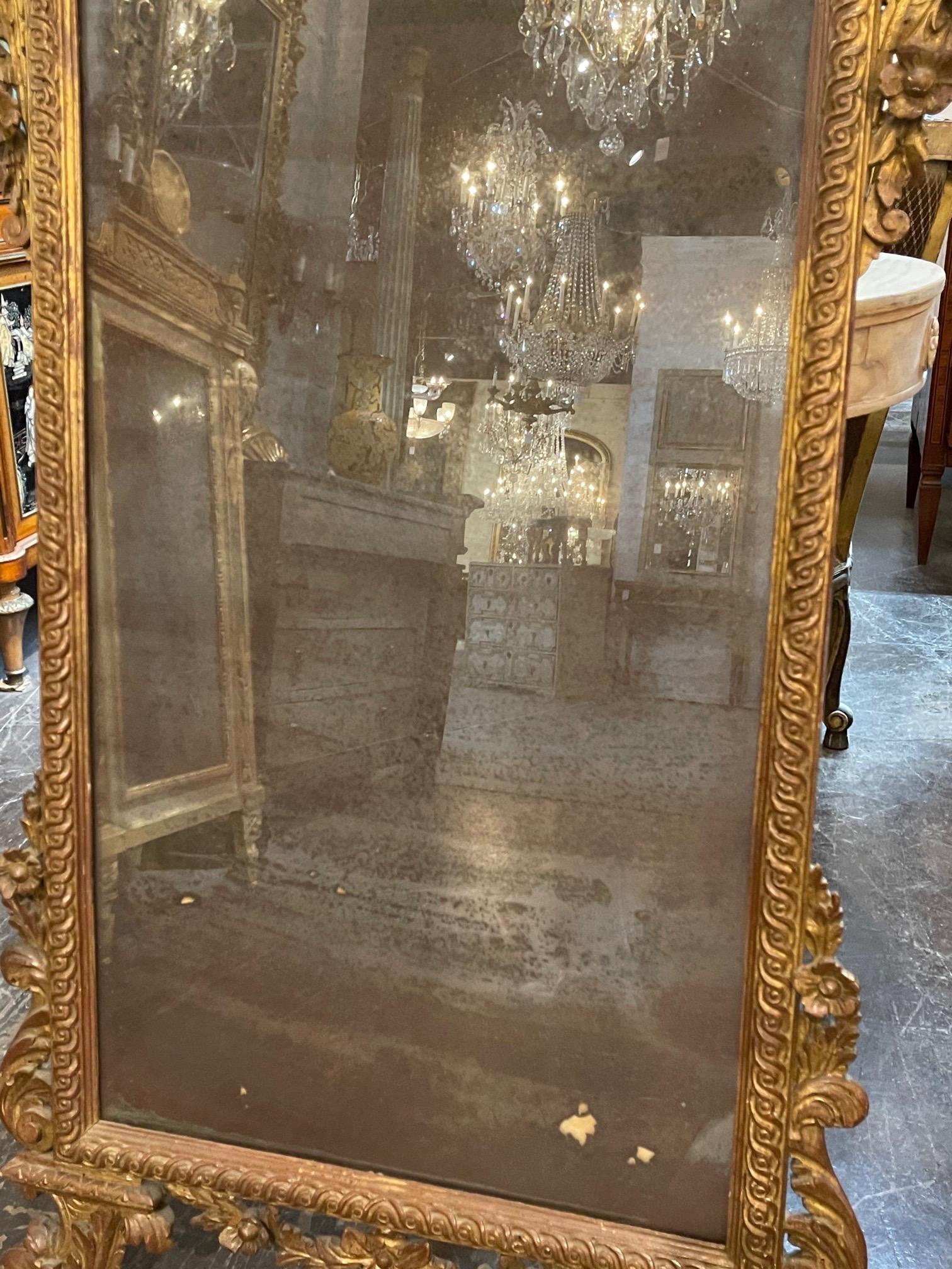 19th Century Italian Carved and Giltwood Mirror 4