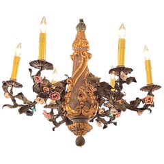 19th Century Italian Carved and Parcel-Gilt Chandelier with Porcelain Flowers