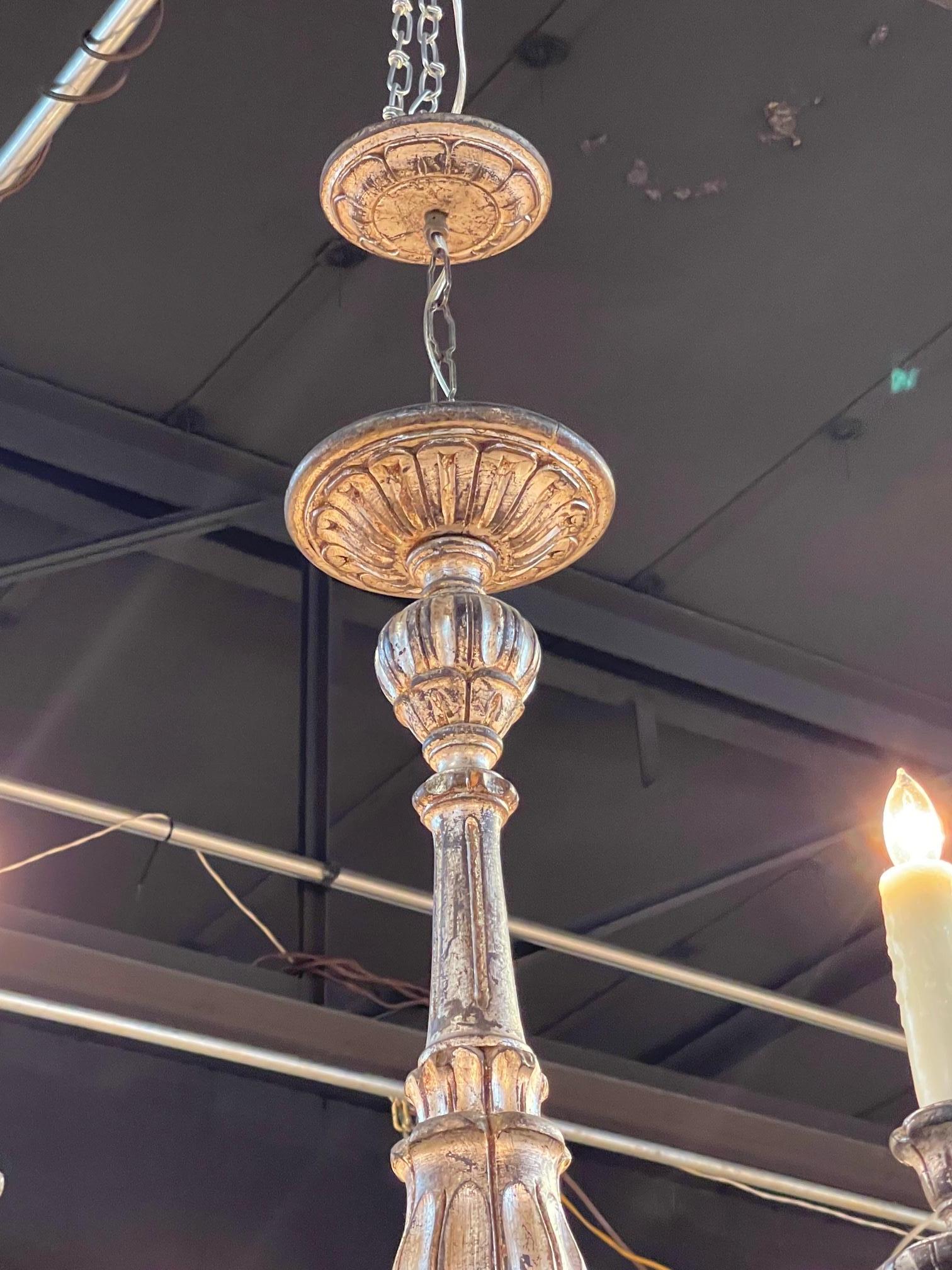 19th Century Italian Carved Chandelier For Sale 1
