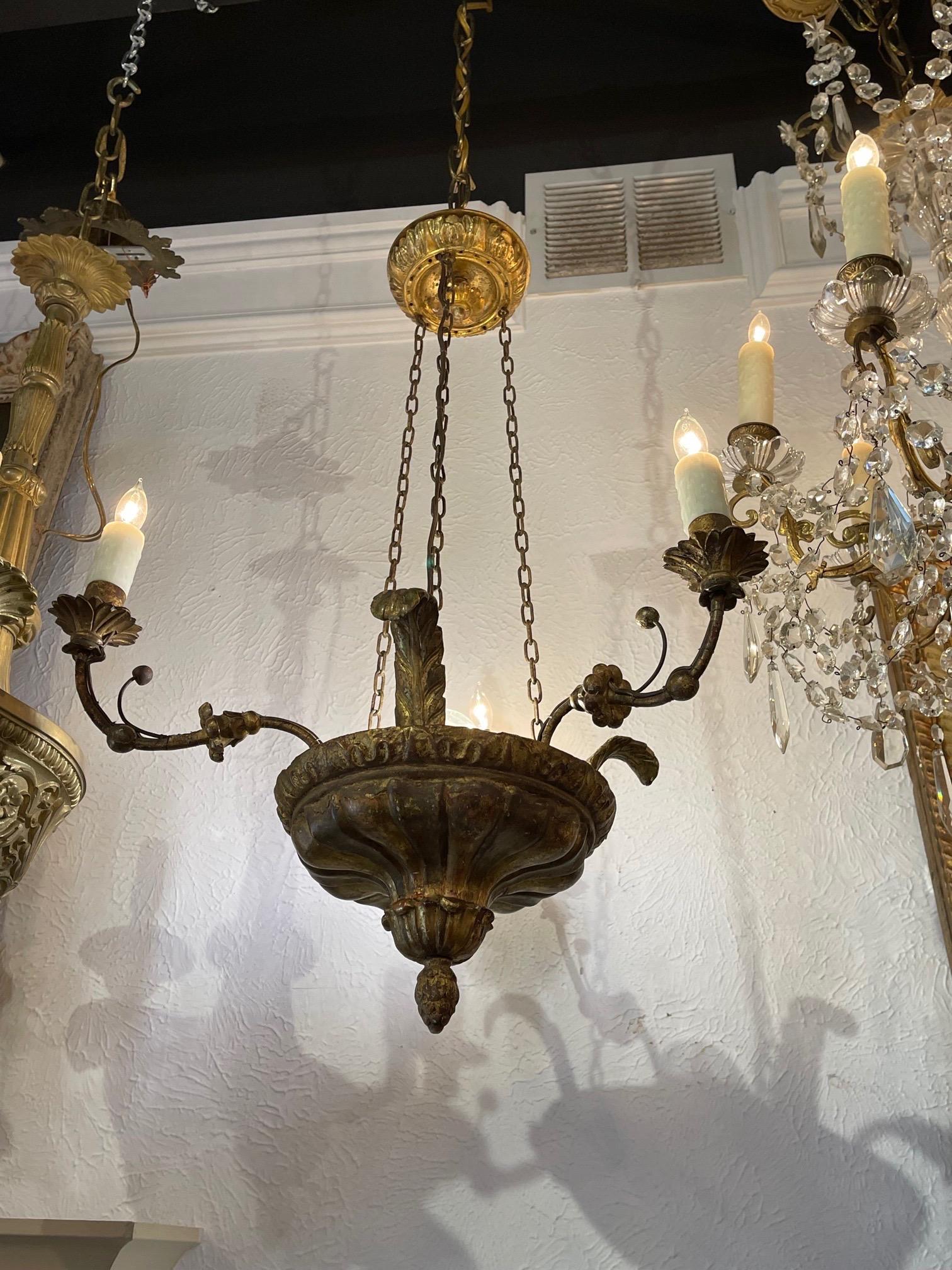 19th Century Italian Carved Giltwood and Iron Chandelier with 3 Lights 4