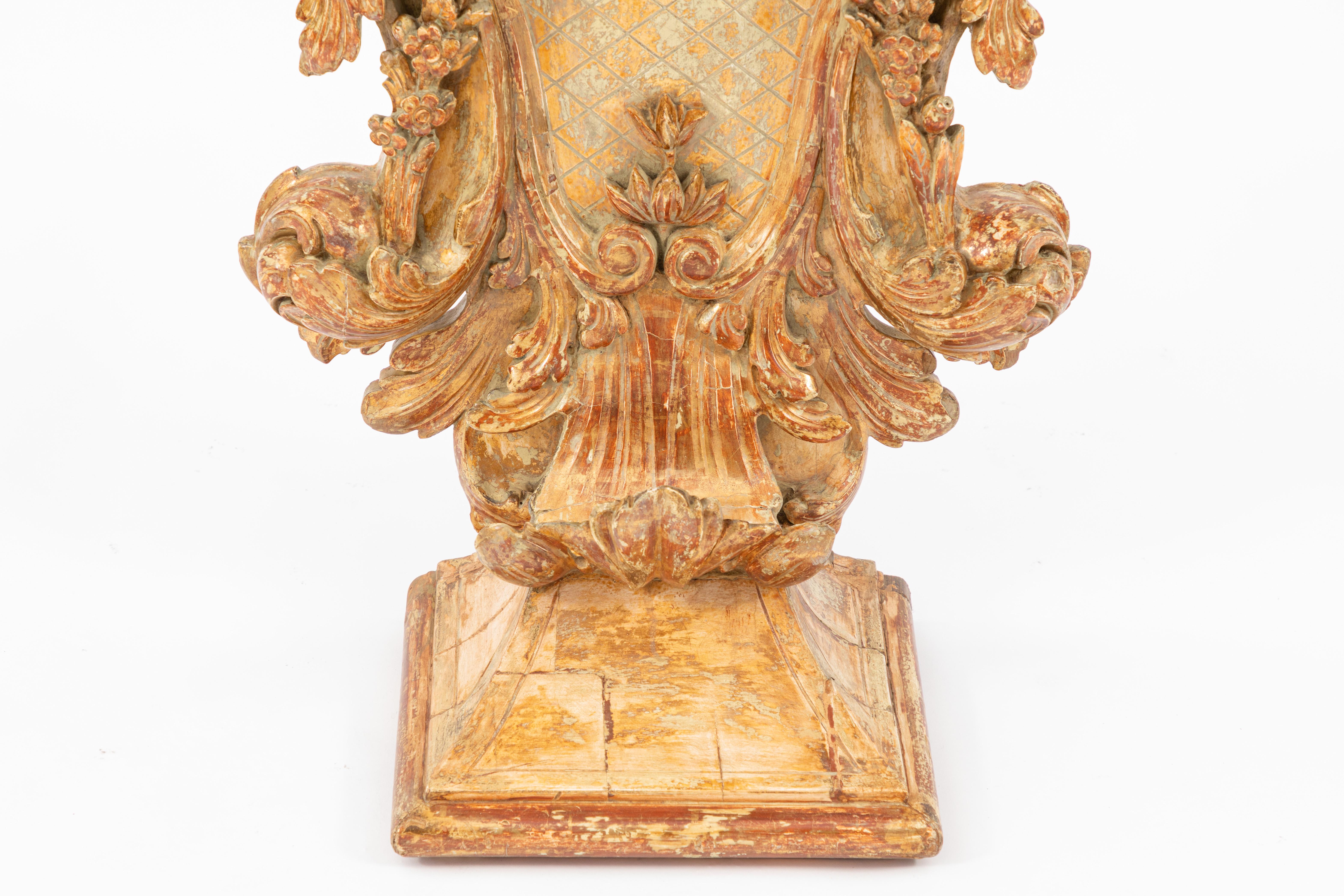 19th Century Italian Carved Giltwood Console In Good Condition In Los Angeles, CA