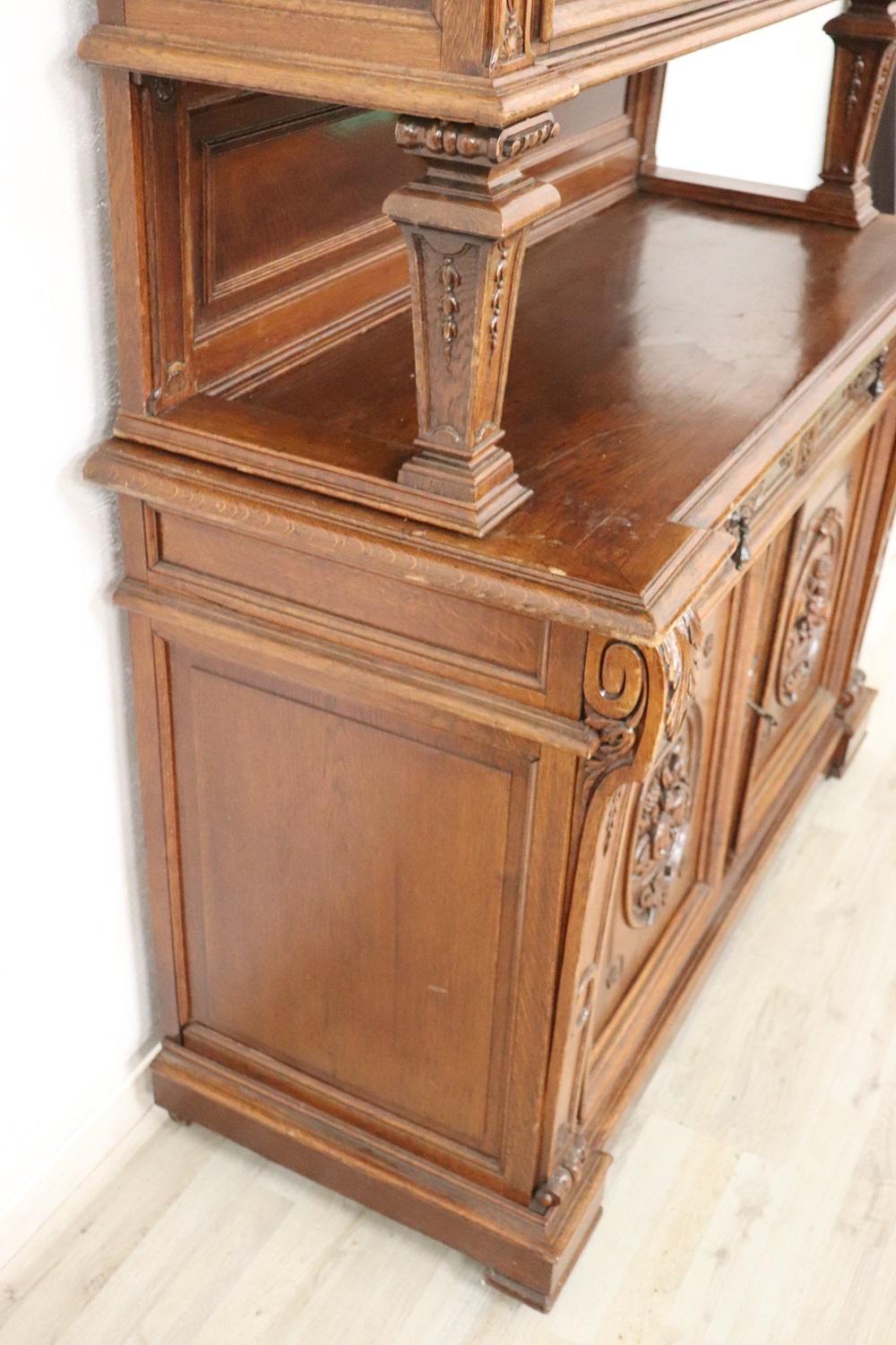 19th Century Italian Carved Oak Wood Majestic Antique Sideboard, 1850s For Sale 5