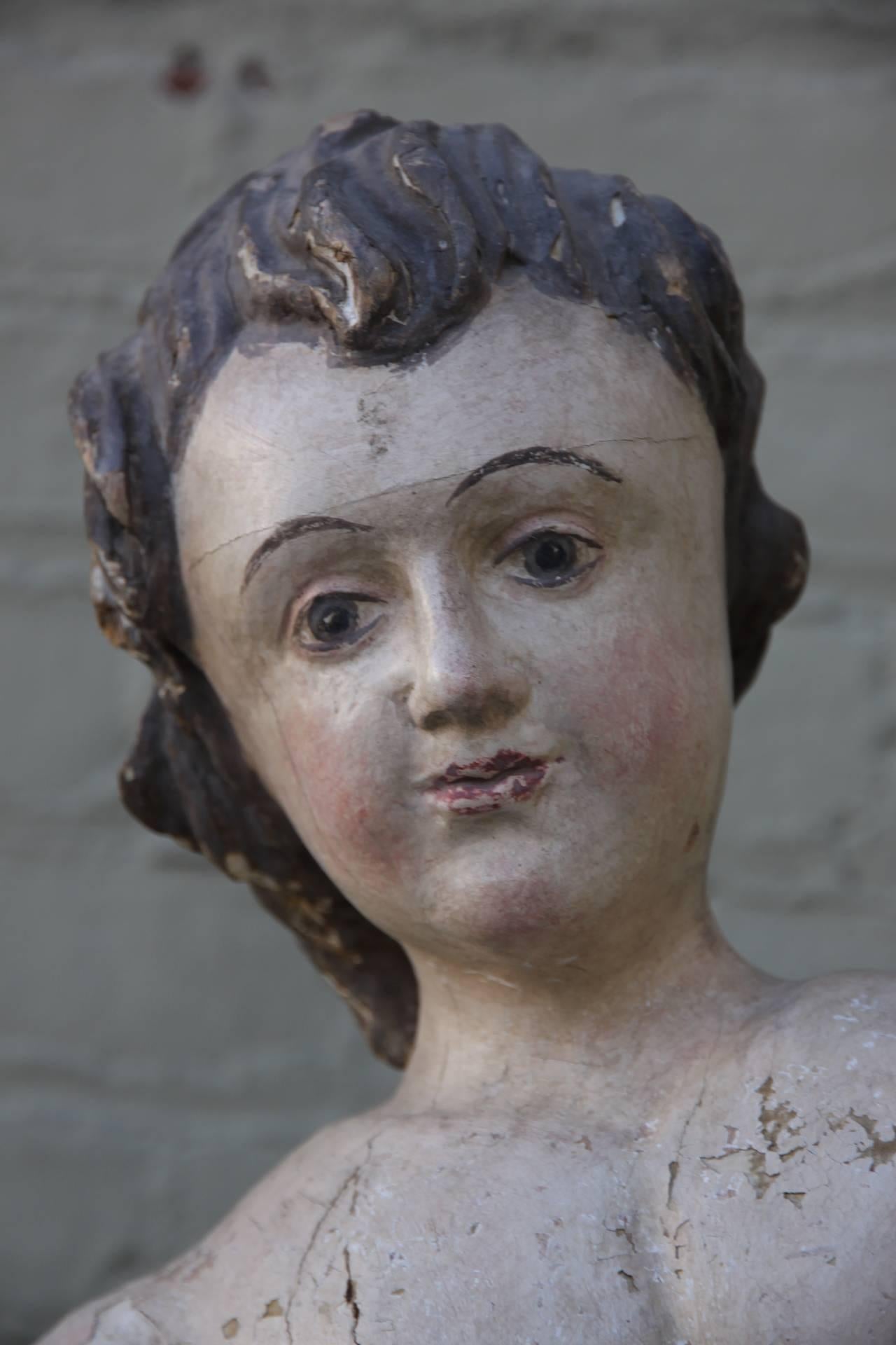 Italiano Statua italiana intagliata del XIX secolo su base in lucite in vendita
