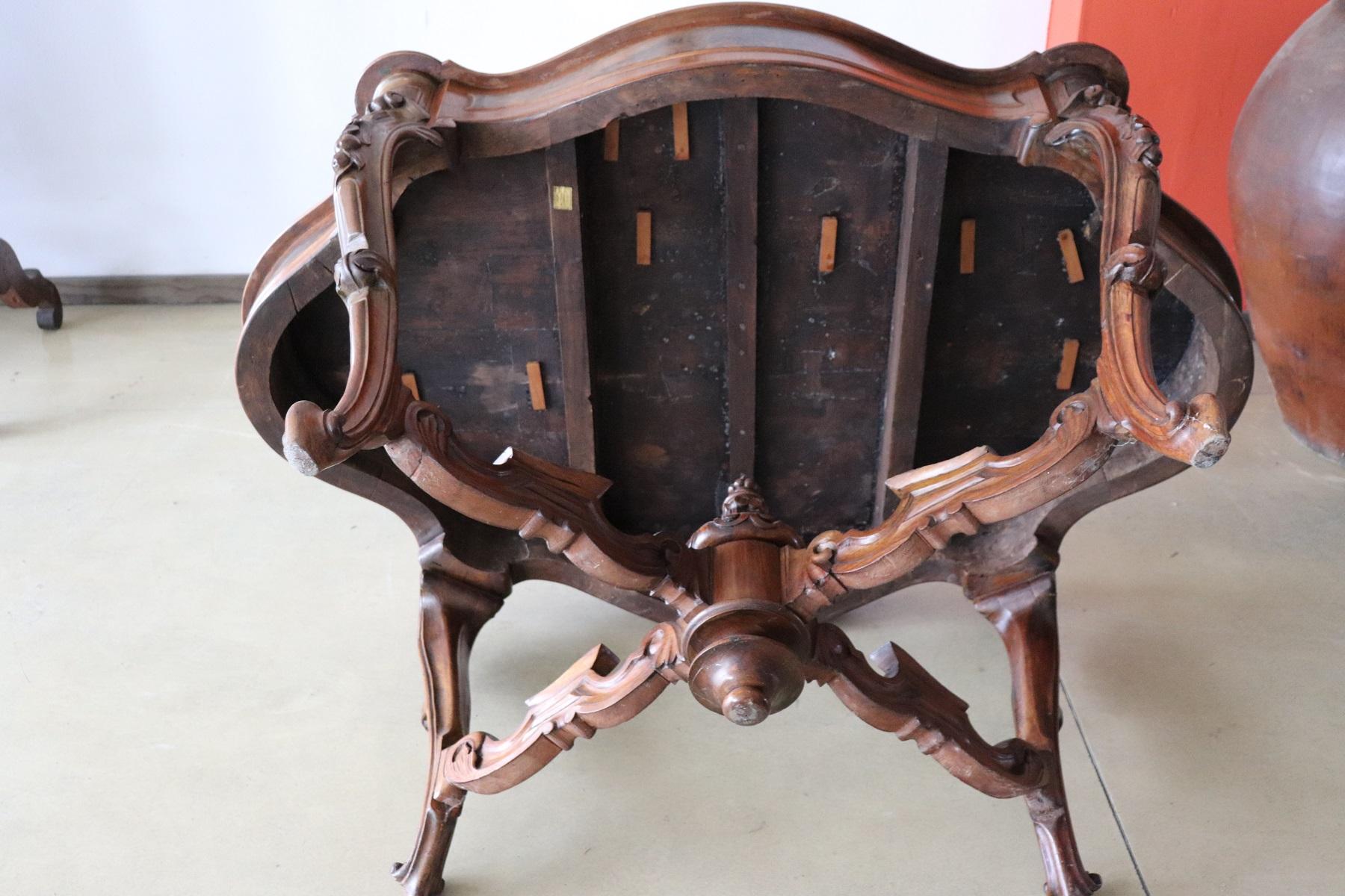 19th Century Italian Carved Walnut and Briar Large Center Table For Sale 6