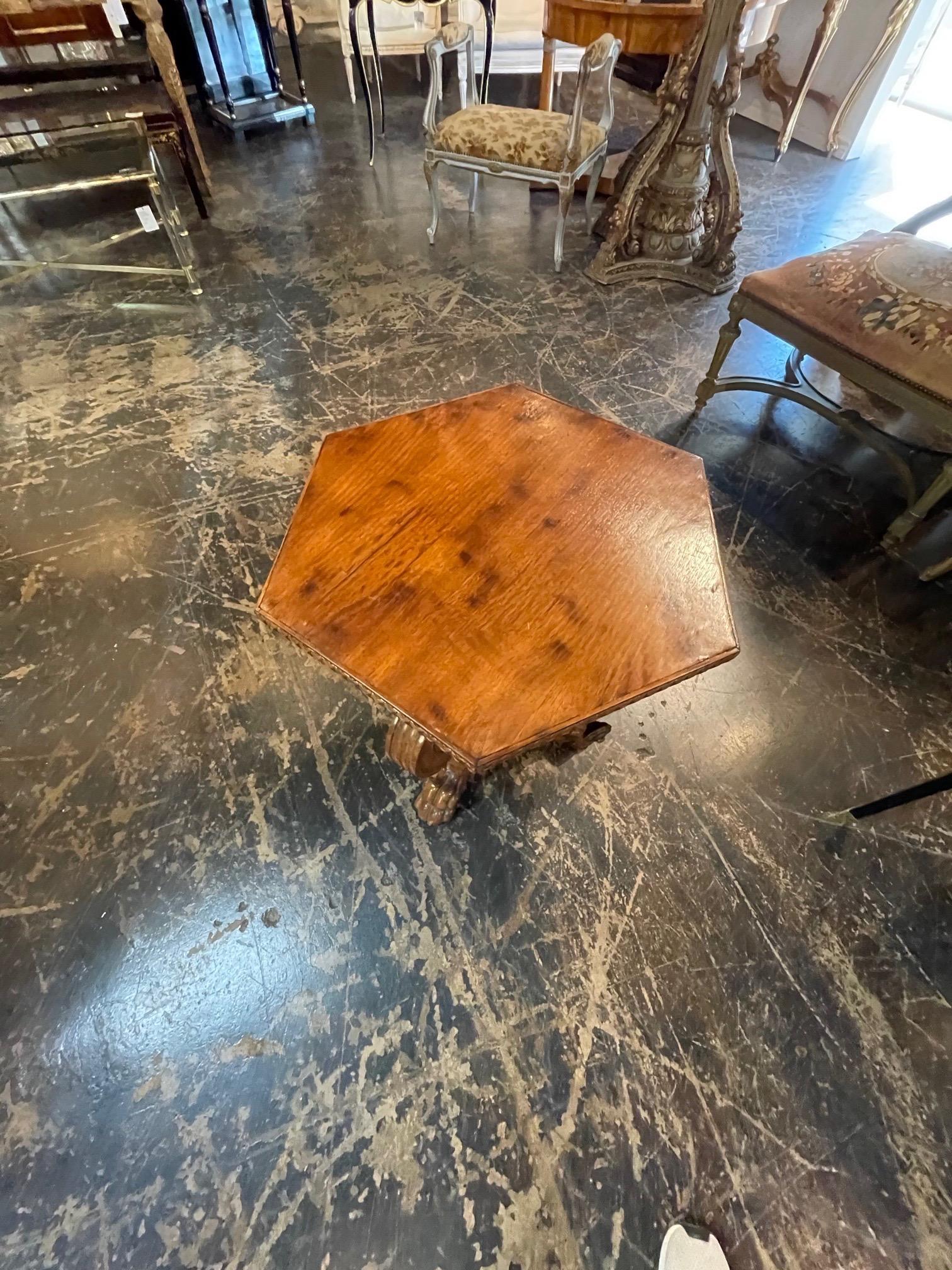 19th Century Italian Carved Walnut Hexagonal Side Table In Good Condition In Dallas, TX