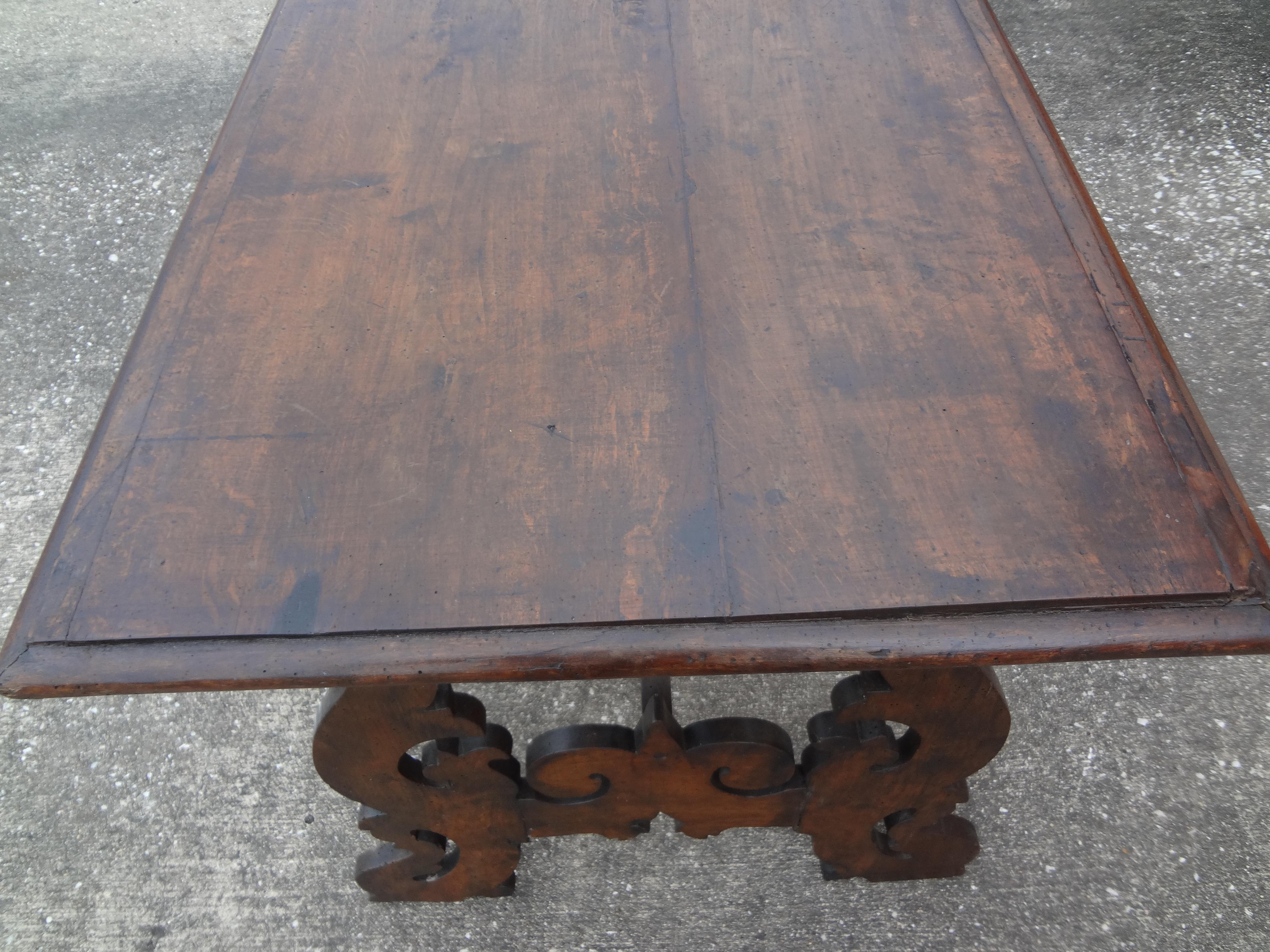 19th Century Italian Carved Walnut Table For Sale 6
