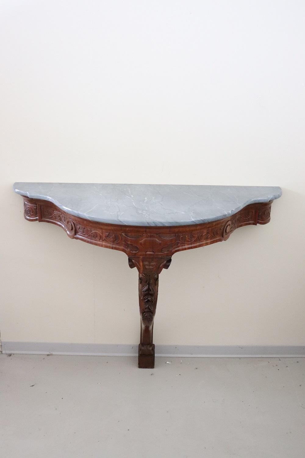 19th Century Italian Carved Wood Antique Console Table with Marble Top In Excellent Condition For Sale In Casale Monferrato, IT