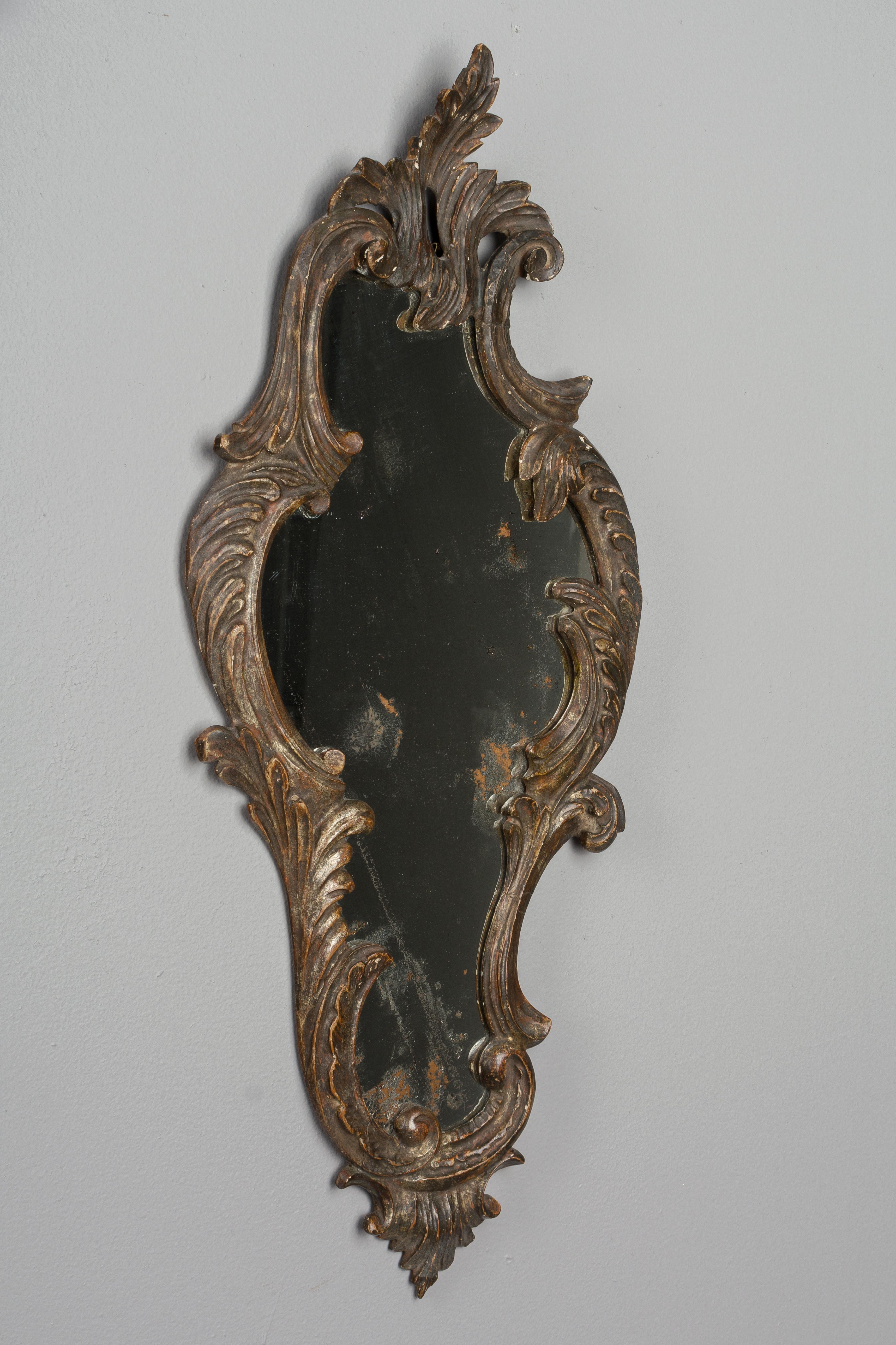 19th Century Italian Carved Wood Mirror In Good Condition For Sale In Winter Park, FL
