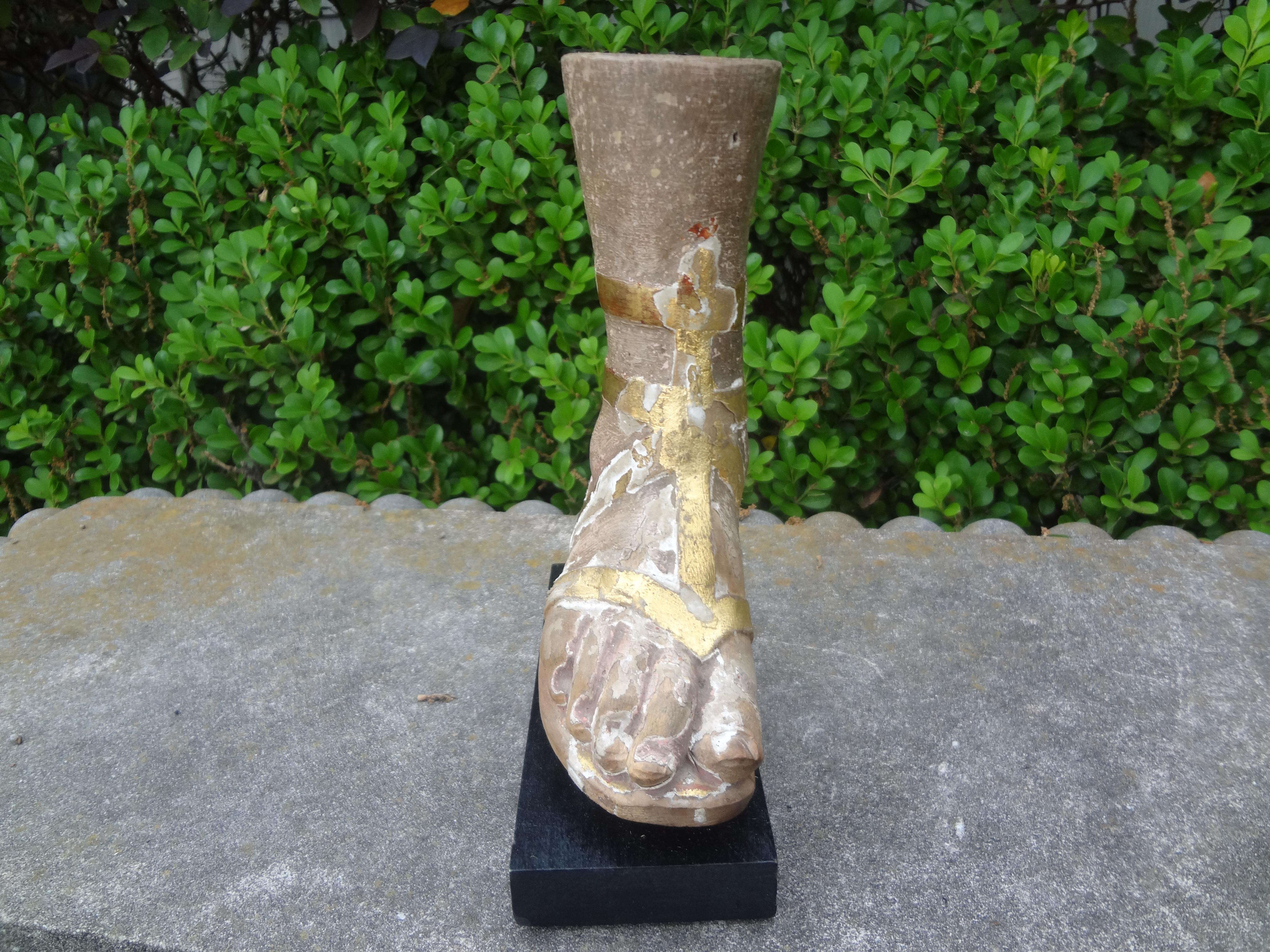 19th Century Italian Carved Wood Santo Foot In Good Condition For Sale In Houston, TX