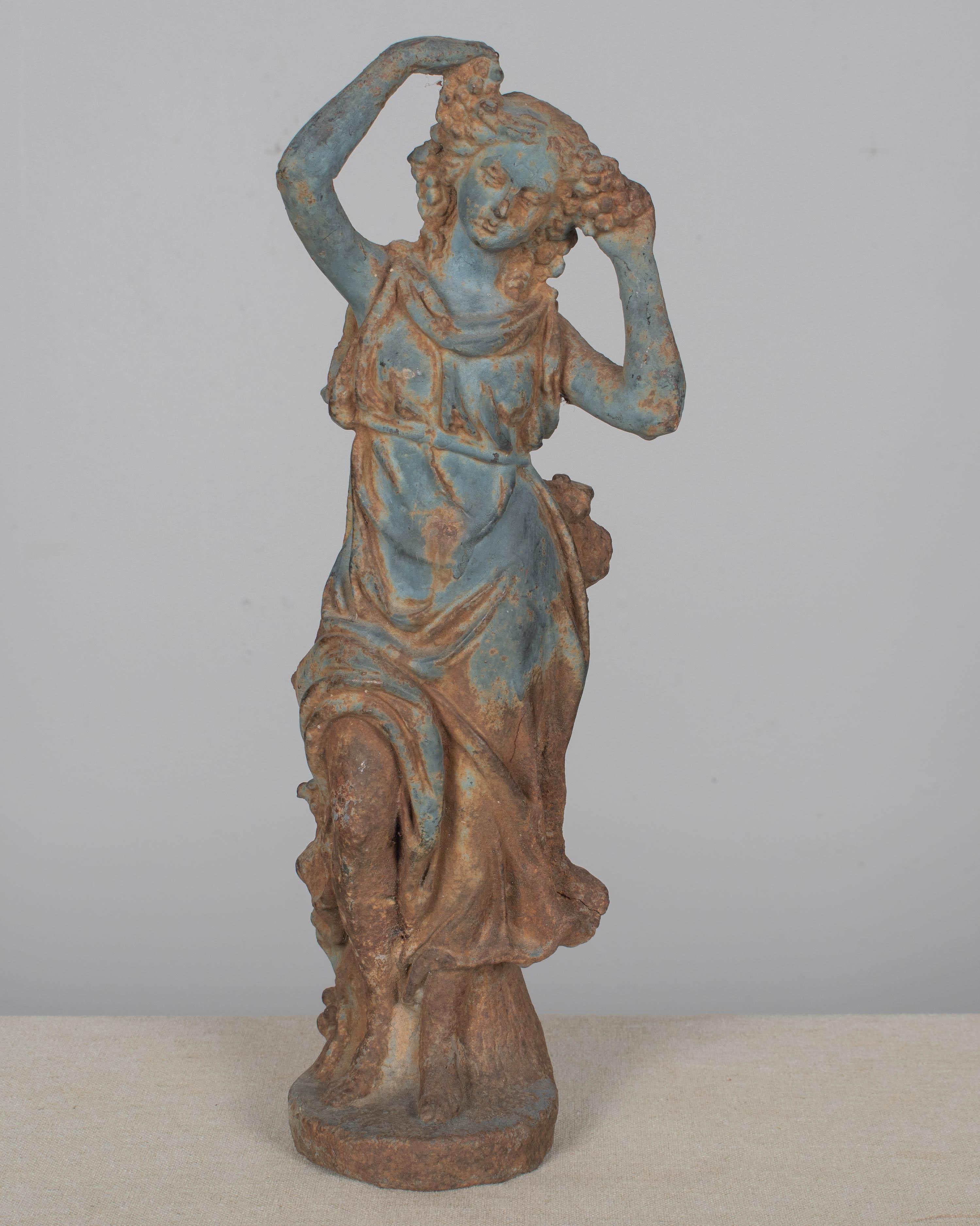 Beaux-Arts Paire de statues de jardin en fonte italiennes du 19e siècle en vente