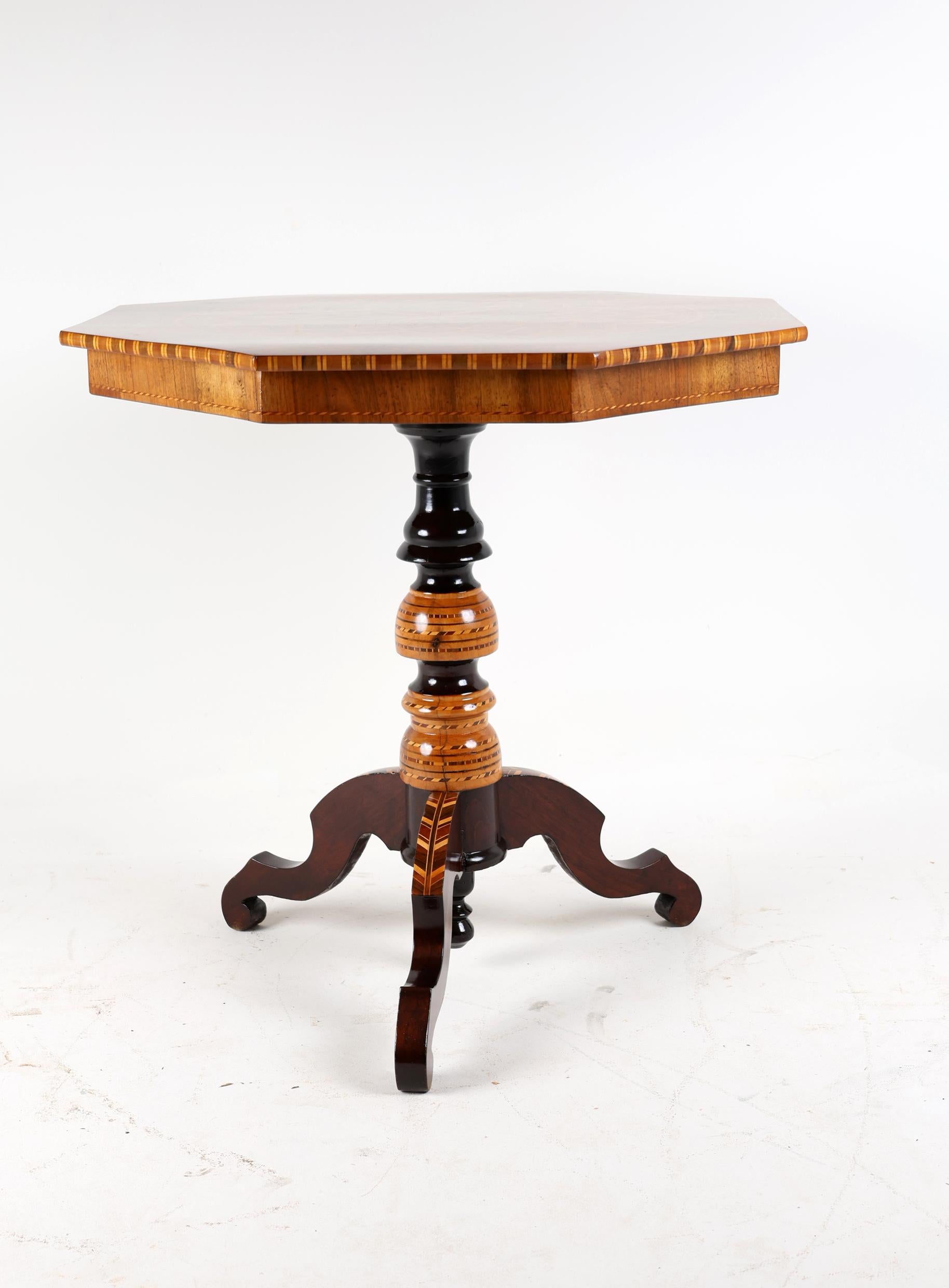 Country 19th Century Italian Center Table with Marquetry For Sale