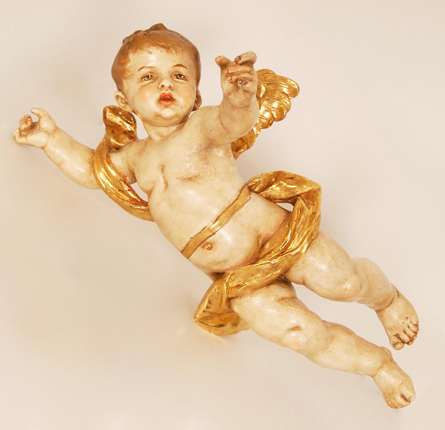 Figure de putto baroque italienne du 19ème siècle représentant un chérubin en céramique dorée et peinte à froid  en vente 6
