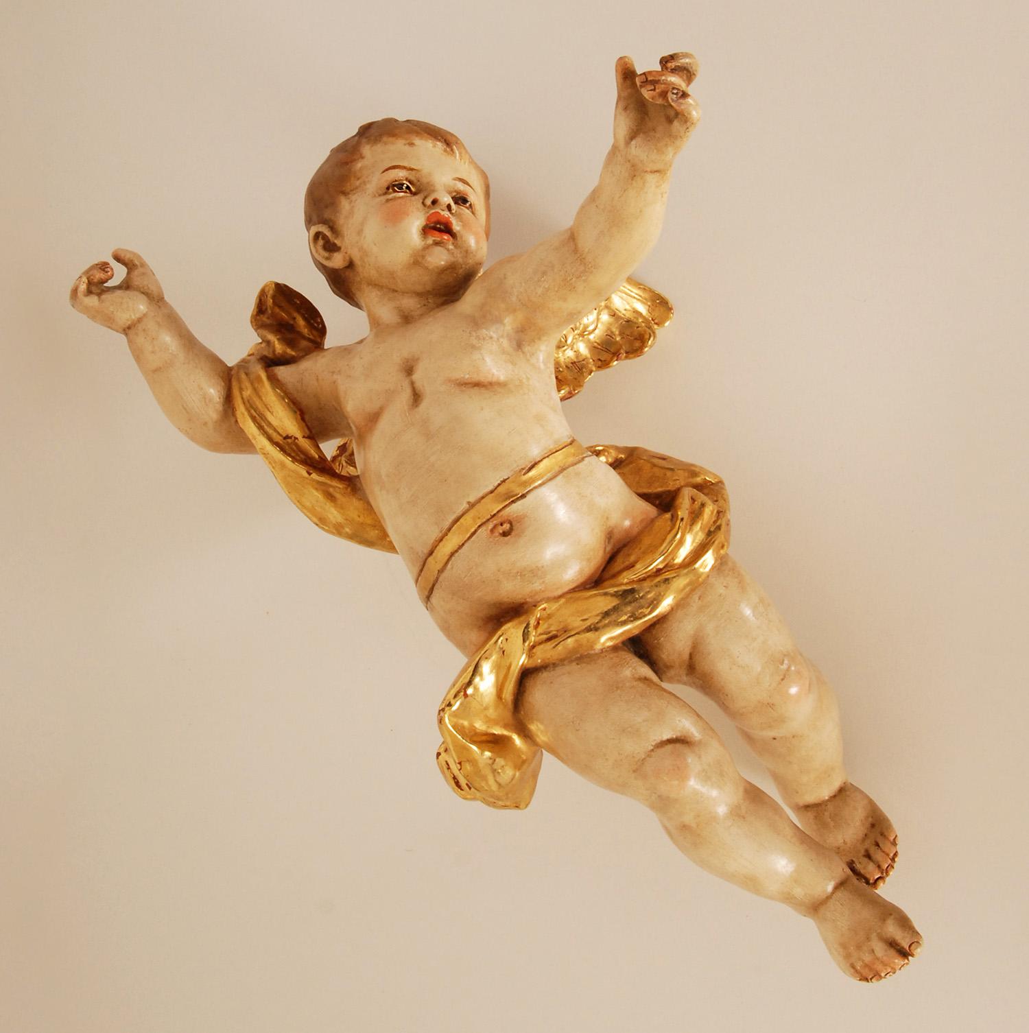 Figure de putto baroque italienne du 19ème siècle représentant un chérubin en céramique dorée et peinte à froid  en vente 2