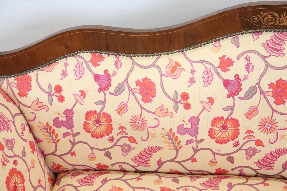 19. Jahrhundert Italienisch Charles X Antike Settee in Nussbaum im Angebot 9