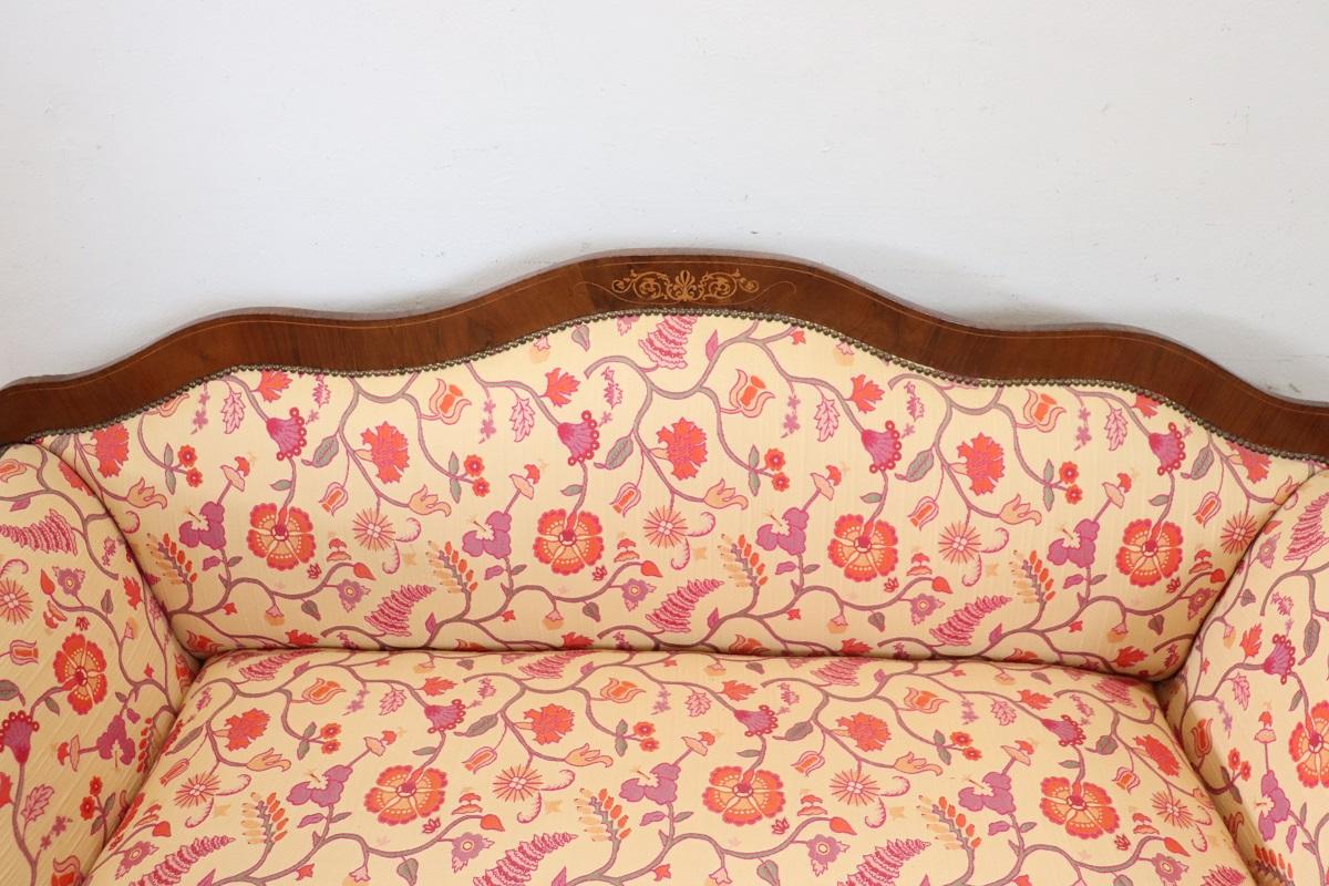 19. Jahrhundert Italienisch Charles X Antike Settee in Nussbaum im Angebot 3