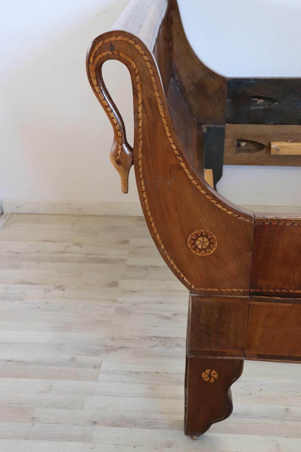 19th Century Italian Charles X Antique Walnut Inlaid Bed In Good Condition In Casale Monferrato, IT