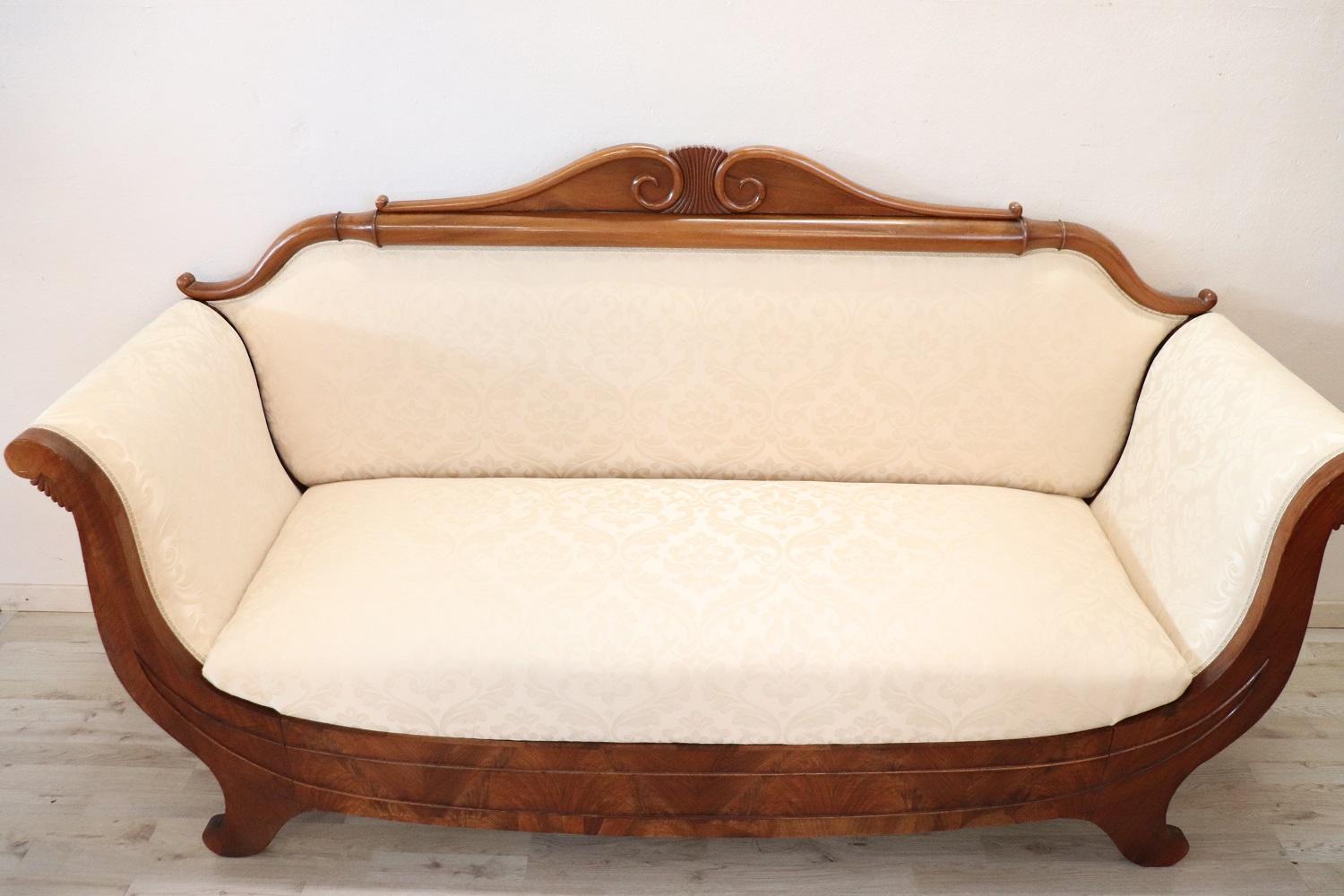 19th Century Italian Charles X Carved Walnut Antique Large Settee For Sale 1