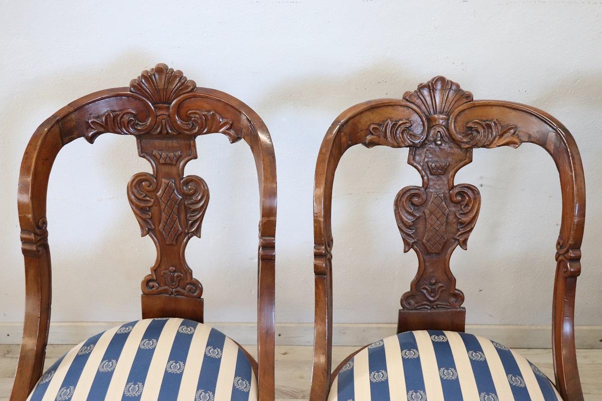 19th Century Italian Charles X Carved Walnut Set of Four Antique Chairs For Sale 3