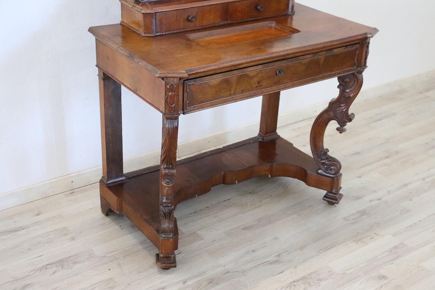 Hand-Carved 19th Century Italian Charles X Carved Walnut Vanity Table or Dressing Table For Sale