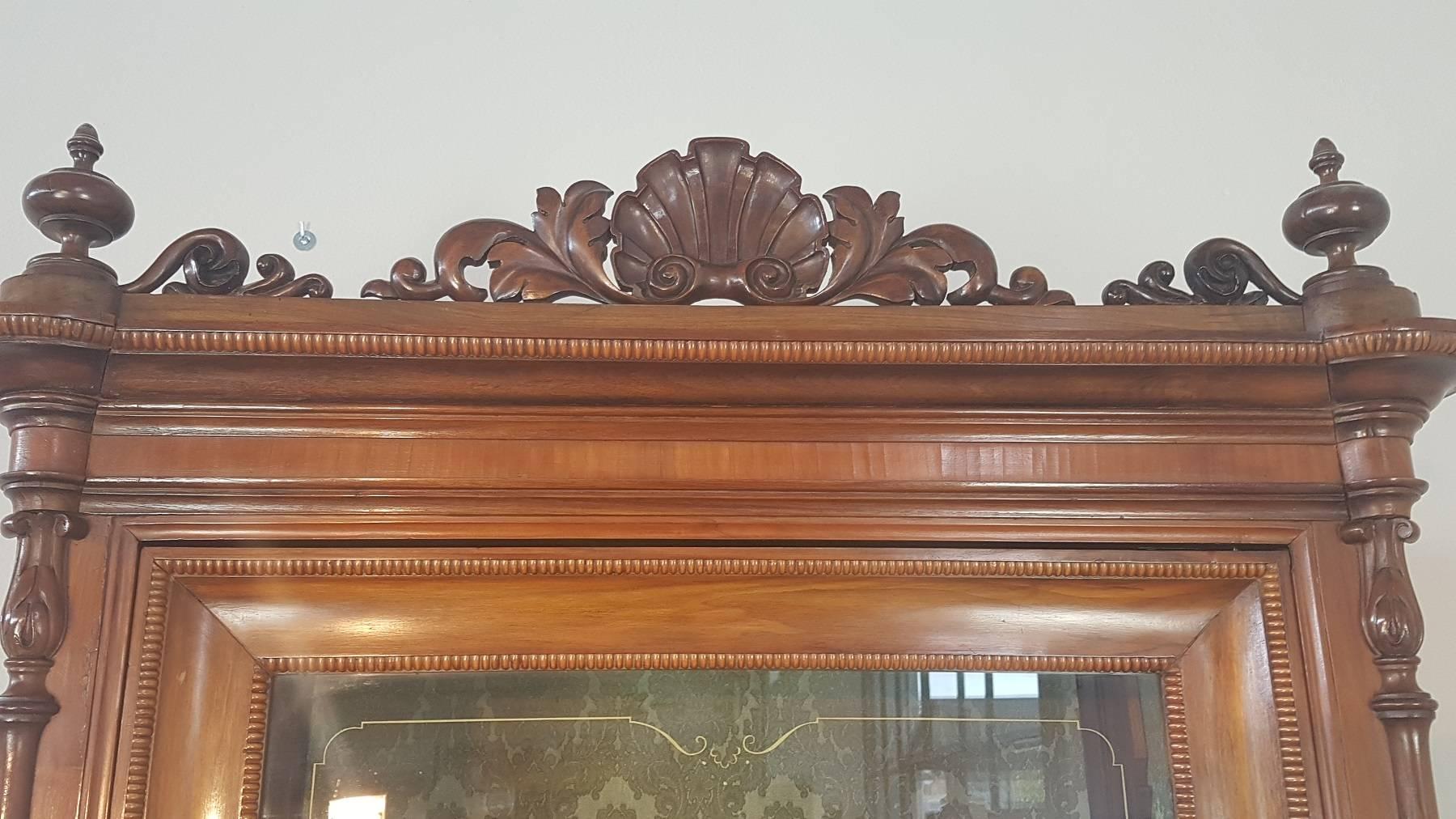 19th Century Italian Charles X Cherry Wood Cabinet In Good Condition In Casale Monferrato, IT