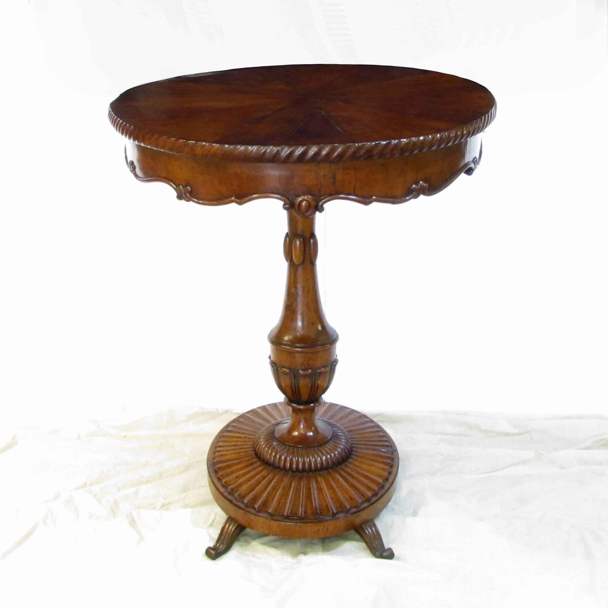 19th Century Italian Charles X Oval Centre Table in Solid Walnut and Briar Root For Sale 2