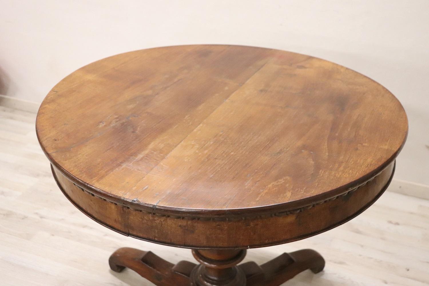 19th Century Italian Charles X Solid Walnut Antique Round Center Table For Sale 1