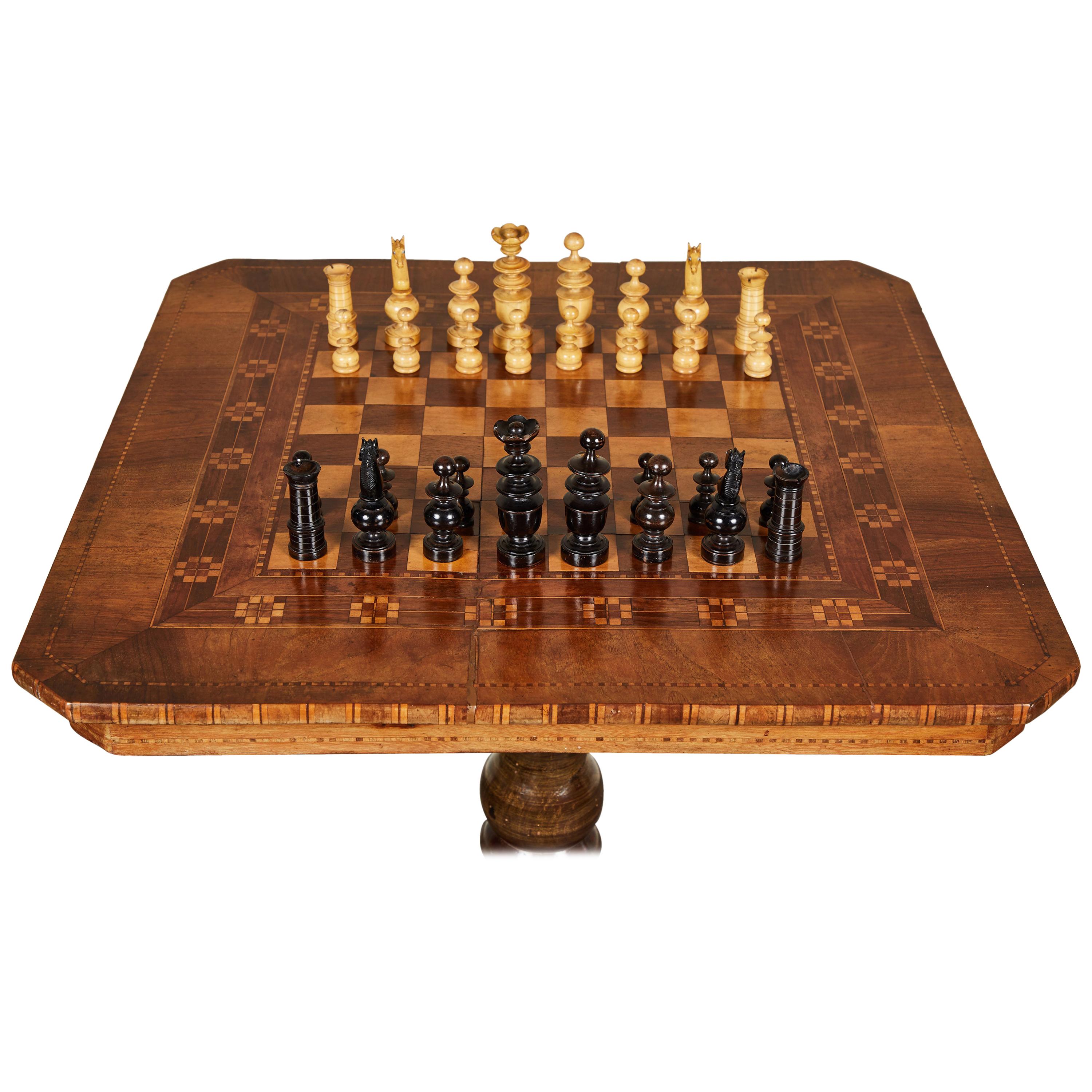 19th Century Italian Chess Set