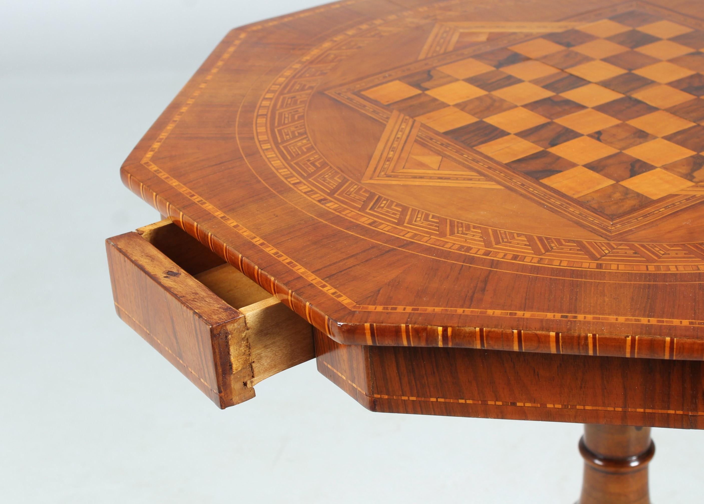 19th Century Italian Chess Table with Rich Marquetry 6