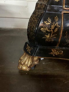 19th Century Italian Chinoiserie Decorated Linen Press