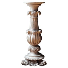 The Pedestal ou Candelabrum en albâtre classique italien du 19e siècle