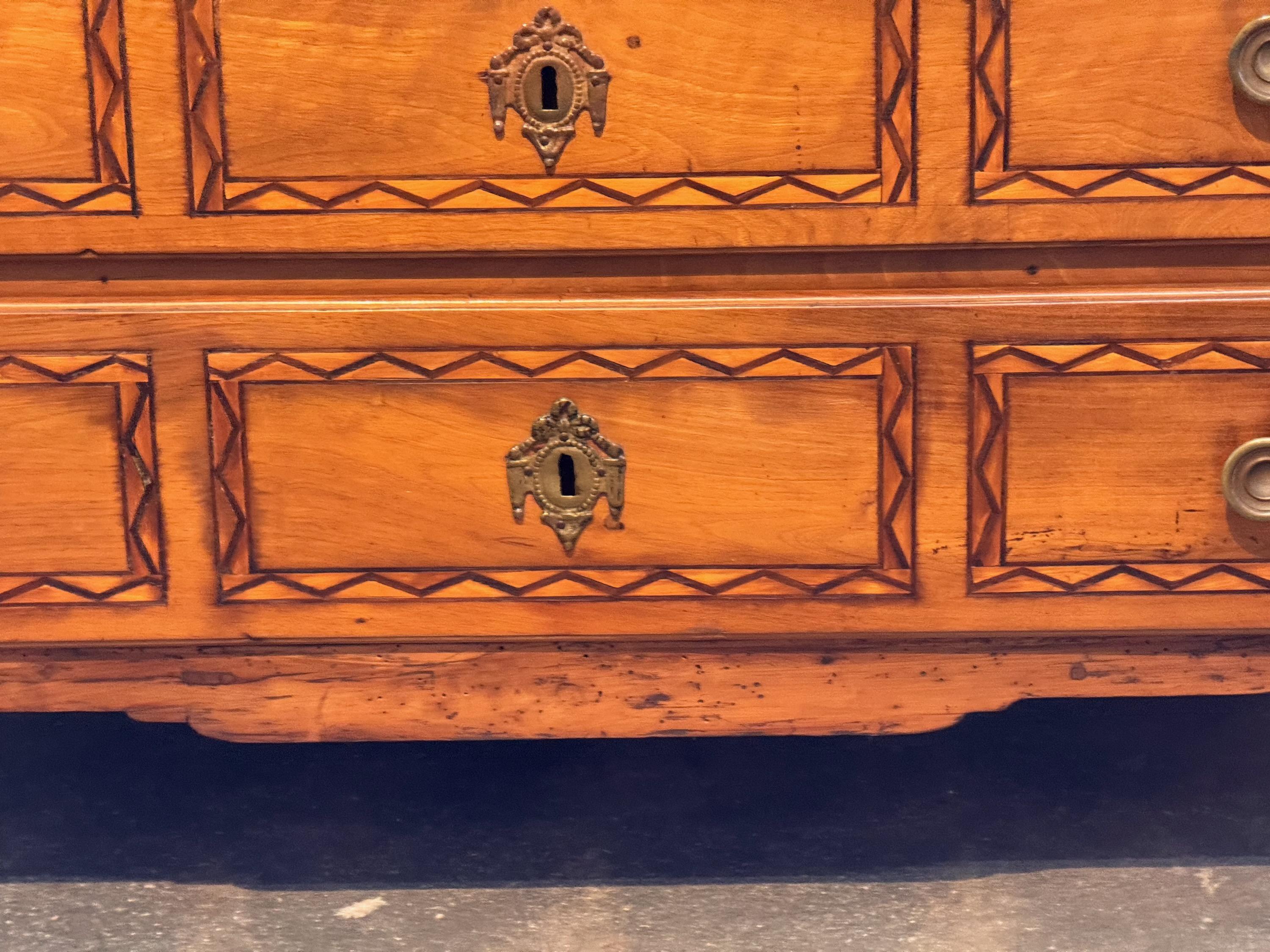 Commodo italiano del XIX secolo in vendita 2