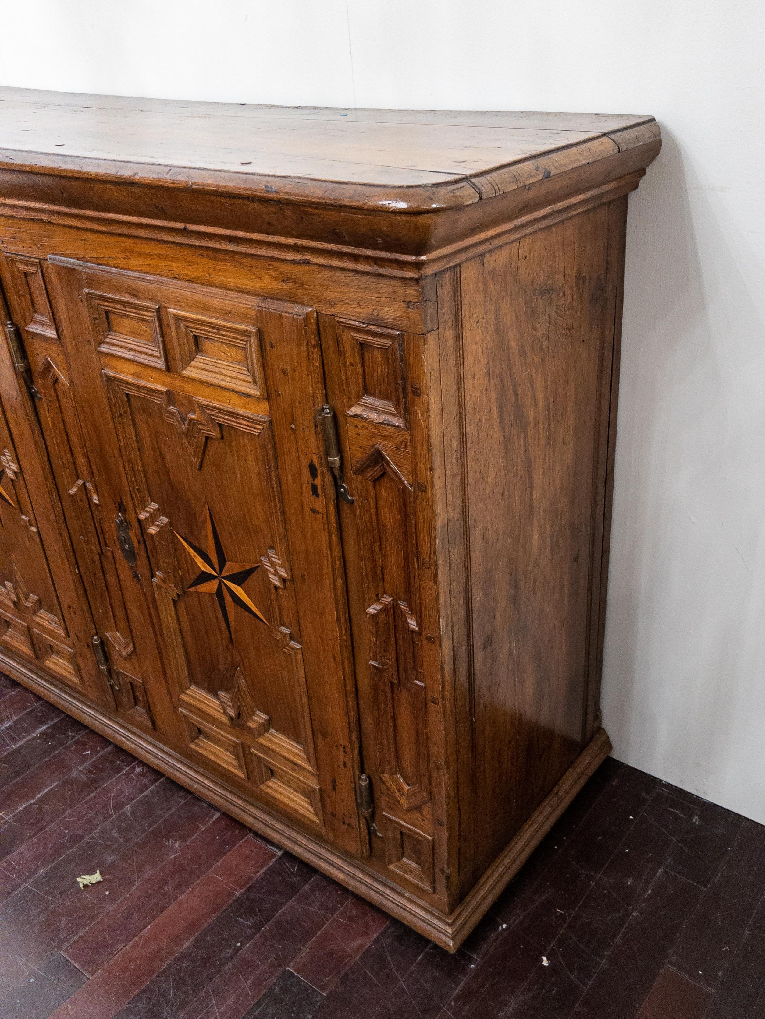 Carved 19th Century Italian Credenza Beautiful Patina For Sale