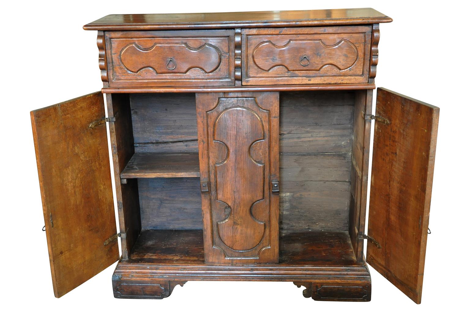 19th Century Italian Credenza 2