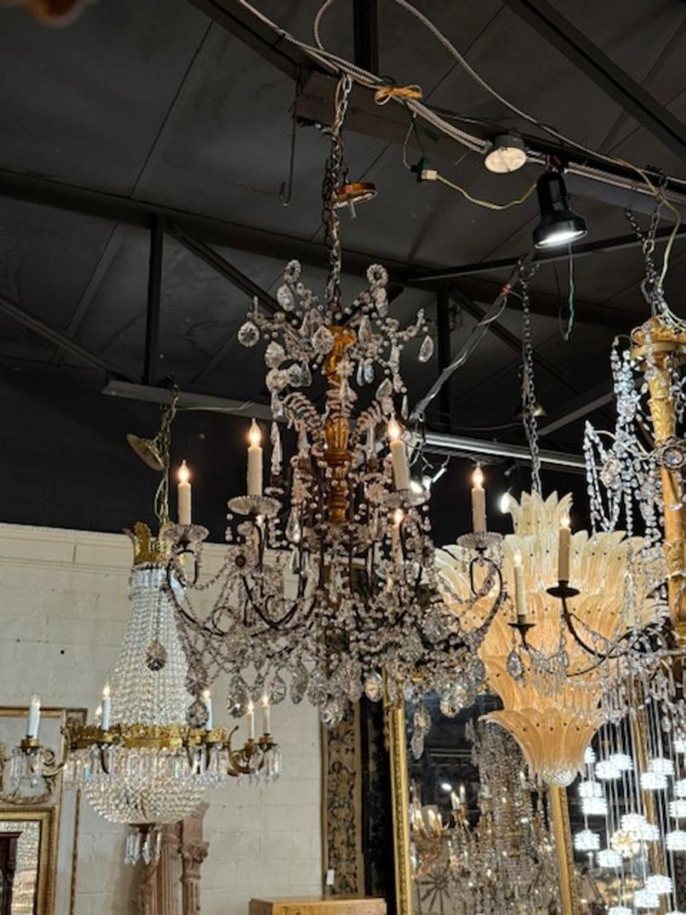 Lampadario in cristallo italiano del XIX secolo in vendita 1