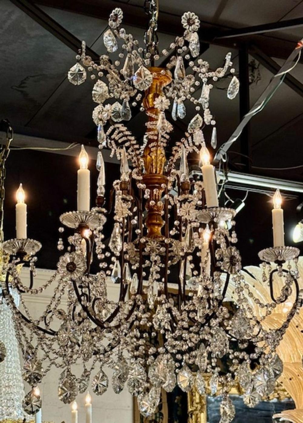 Lampadario in cristallo italiano del XIX secolo in vendita 2