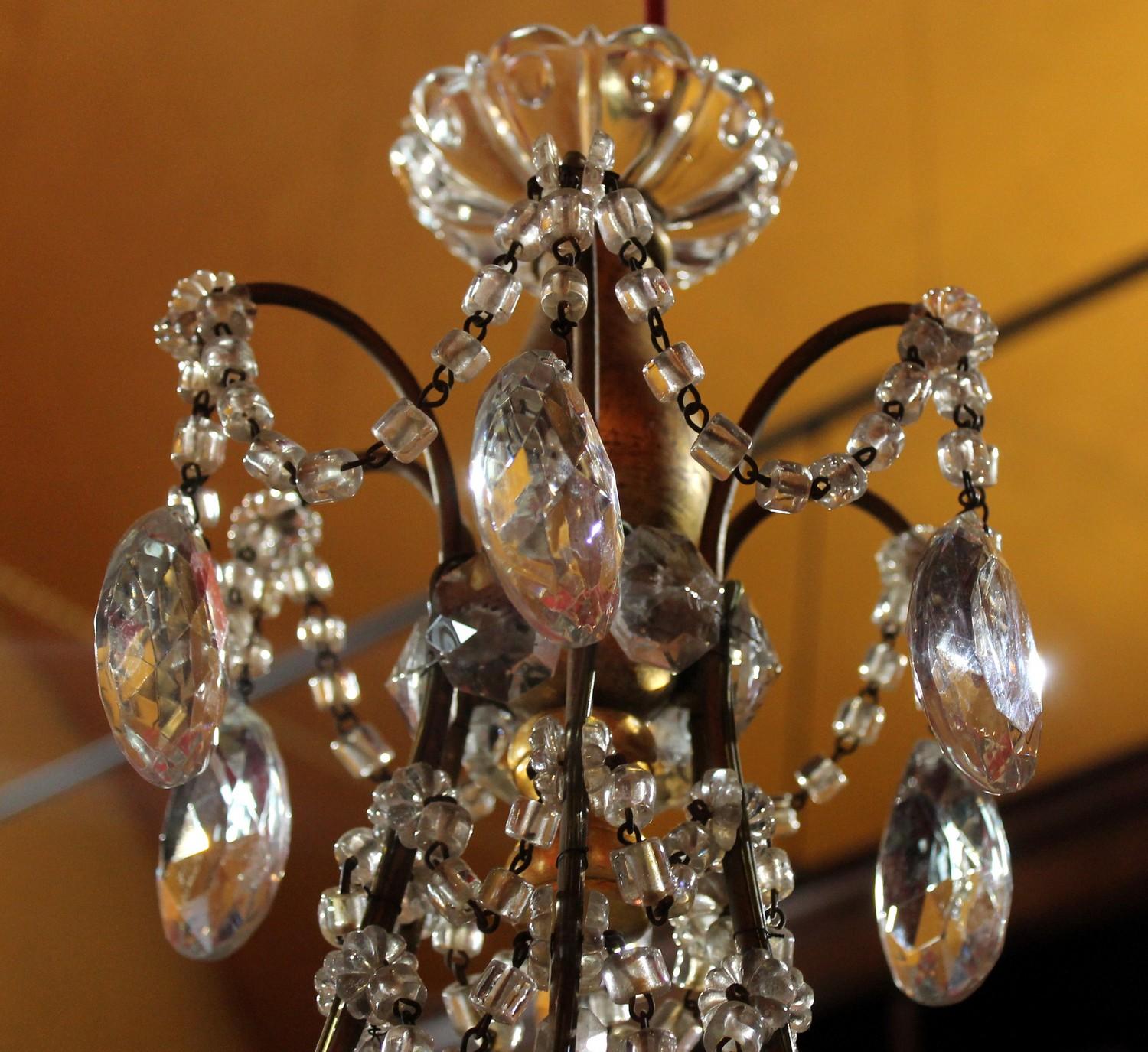 19th Century Italian Cut Crystal Beaded Gilt Iron Bird Cage Structure Chandelier 2