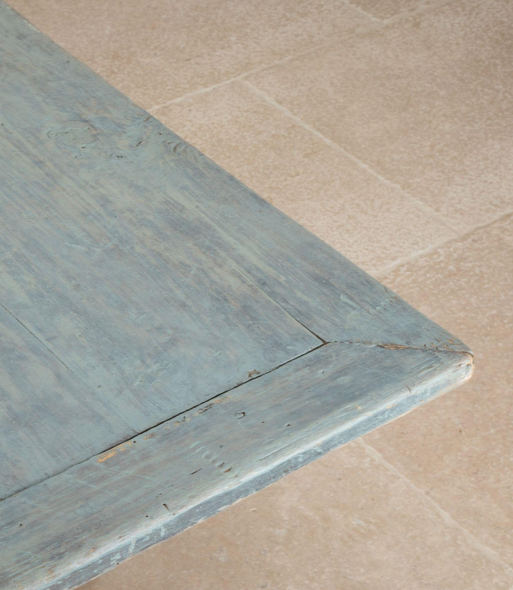 19th Century Italian Dining Table For Sale 7