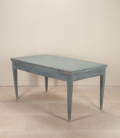 19th Century Italian Dining Table