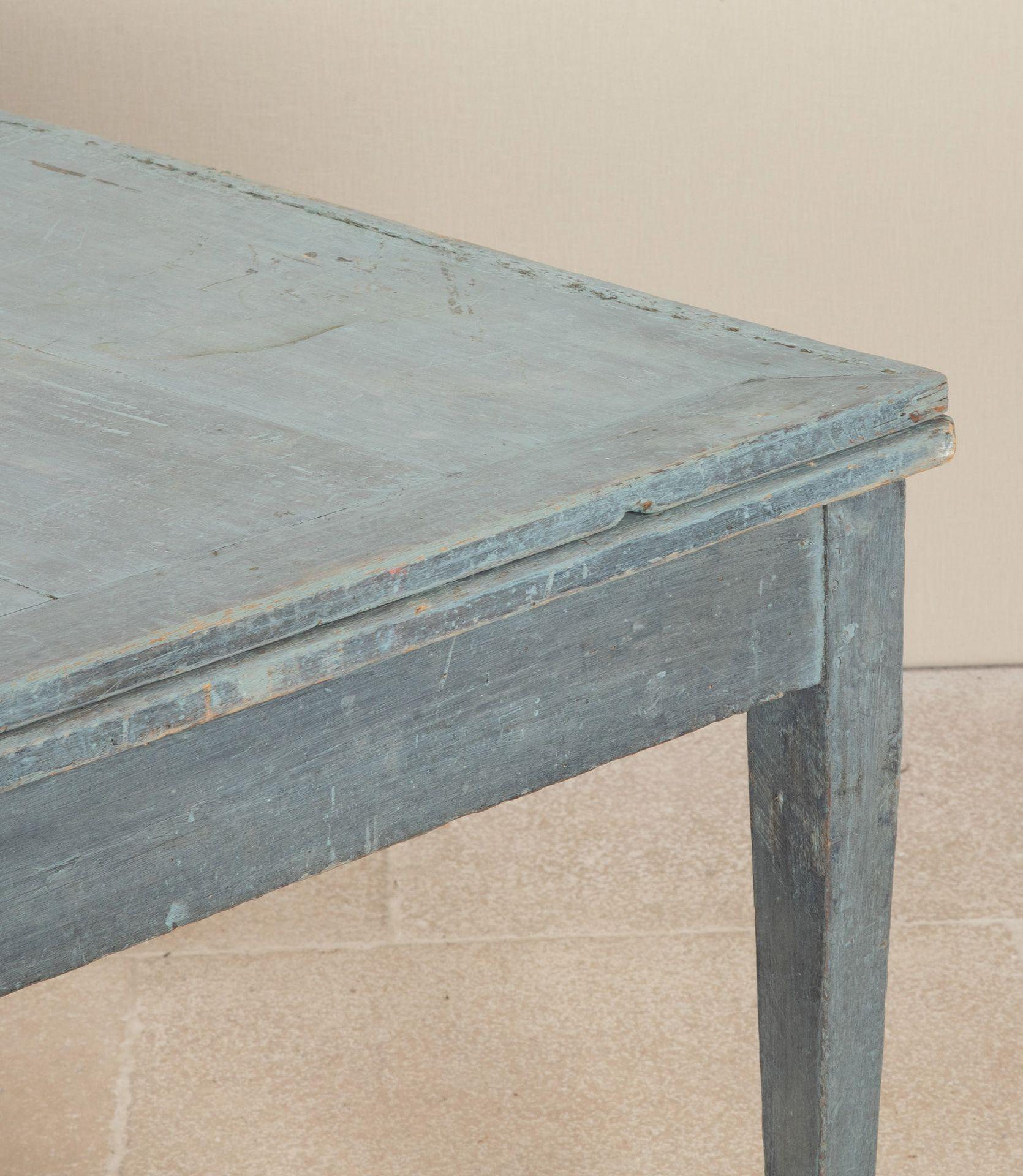 Wood 19th Century Italian Dining Table For Sale